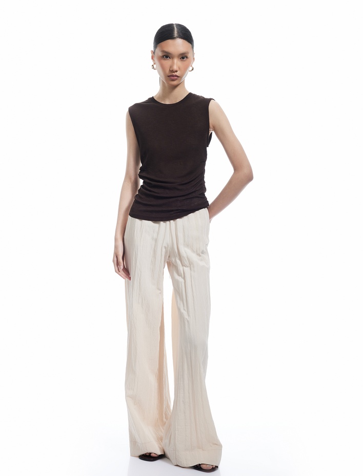  Dokulu Viskon Kumaş Cepli Düz Geniş Paça Pantolon