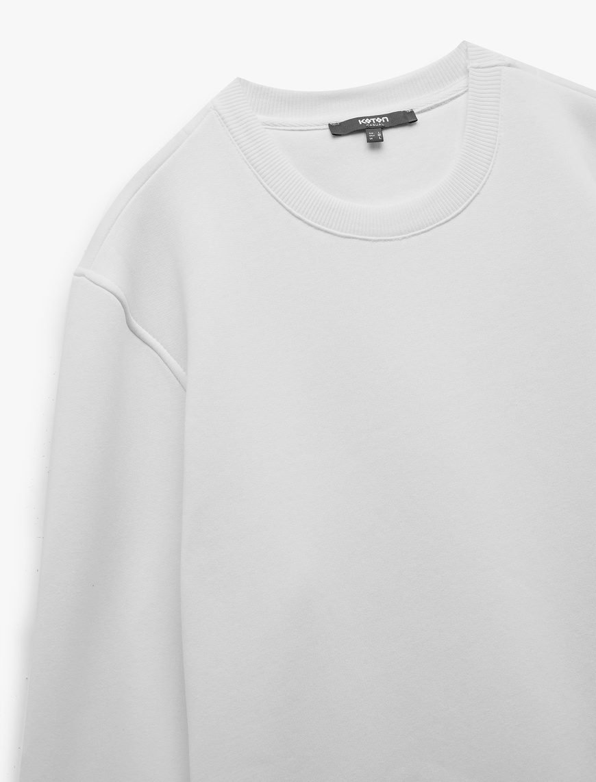   Pamuklu Uzun Kollu Bisiklet Yaka Erkek Basic Sweatshirt