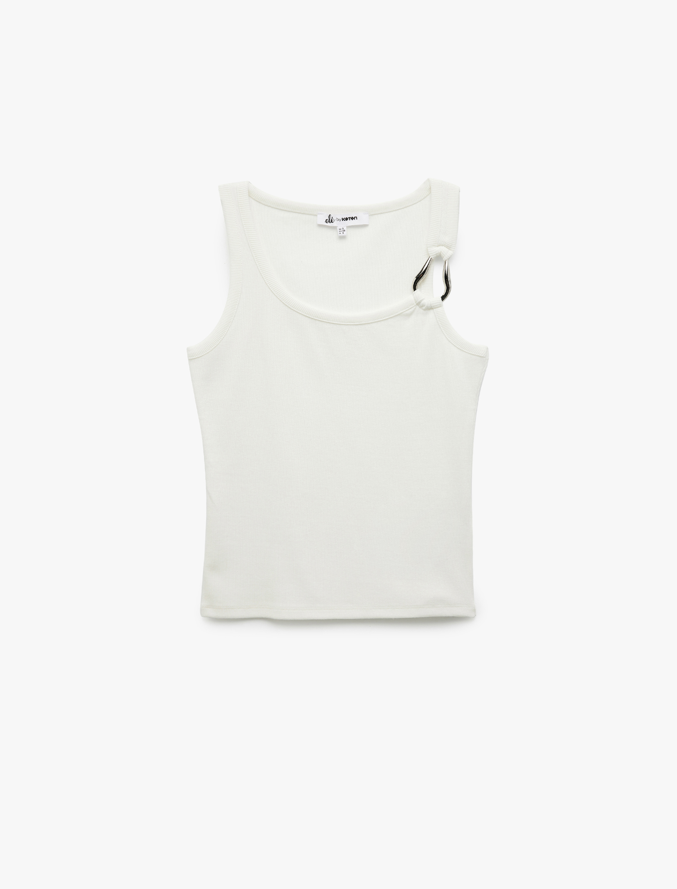   Asimetrik Yaka Metal Aksesuarlı Dar Kesim Kolsuz Bluz