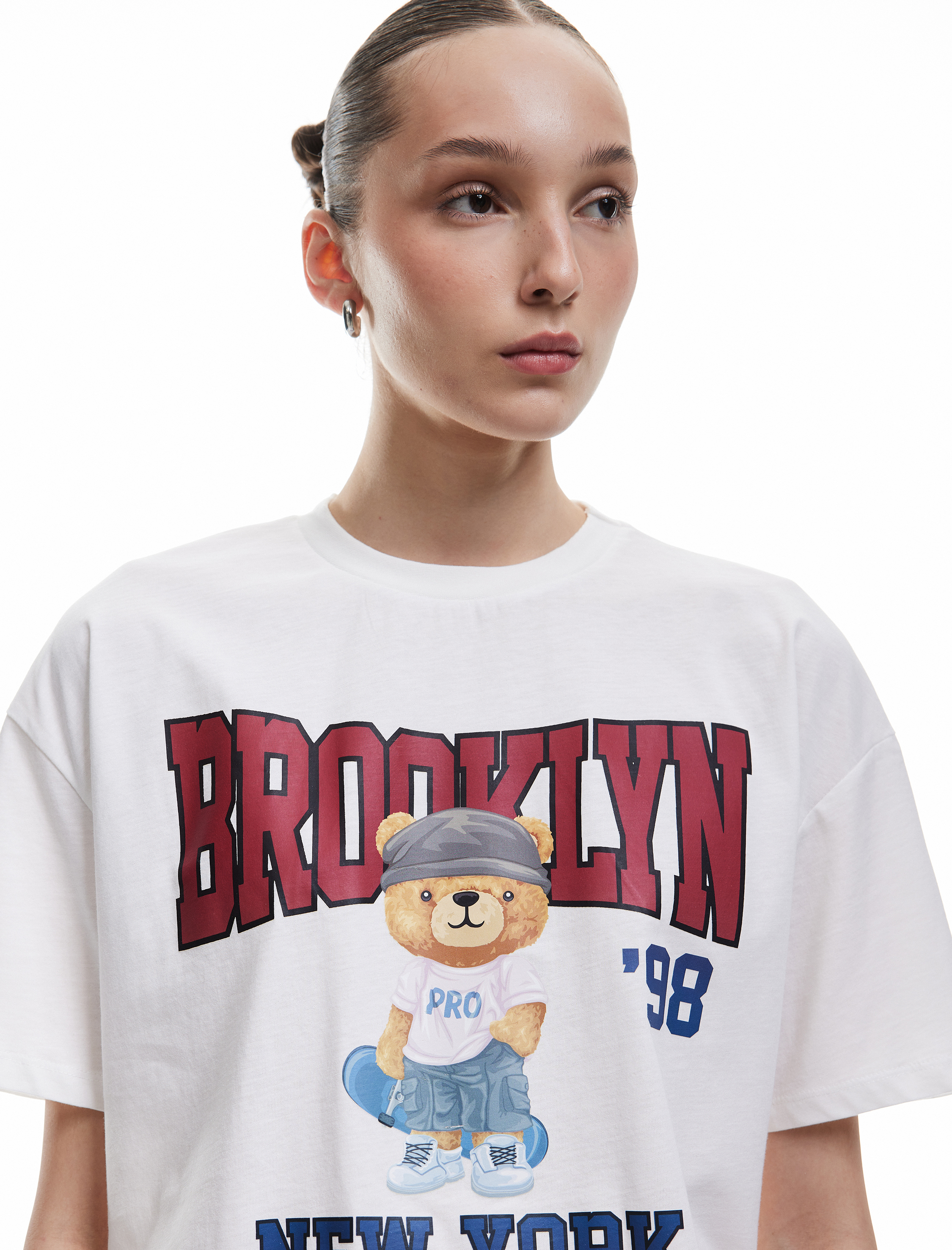   Kısa Kollu Bisiklet Yaka Pamuklu Ayıcık Baskılı Oversize Tişört