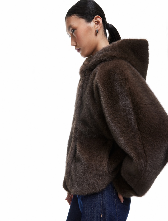  Kapüşonlu Cepli Oversize Suni Kürk Kaban