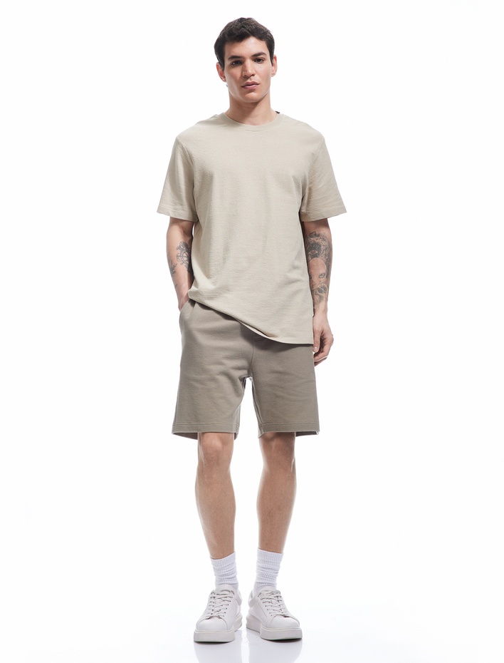  Pamuklu Pike Kumaş Cep Detaylı Beli Bağcıklı Şort