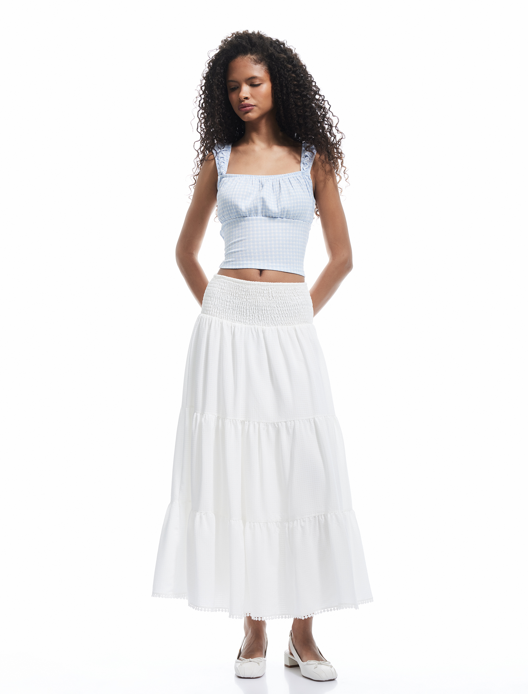   Kare Yaka Kalın Askılı Potikareli Dar Kesim Sırt Detaylı Bürümcük Crop Bluz