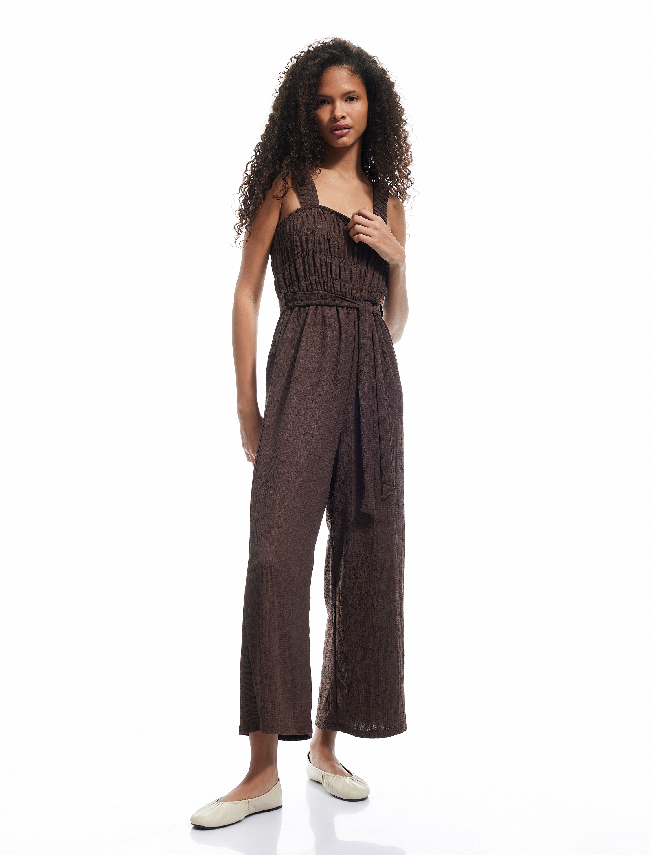   Gipeli Kare Yaka Kolsuz Beli Kuşaklı Geniş Paça Tulum Bürümcük