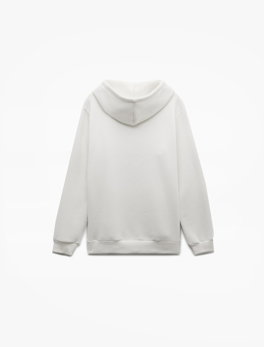   Şardonlu Uzun Kollu Kapüşonlu Kanguru Cepli Nakış Detaylı Sweatshirt