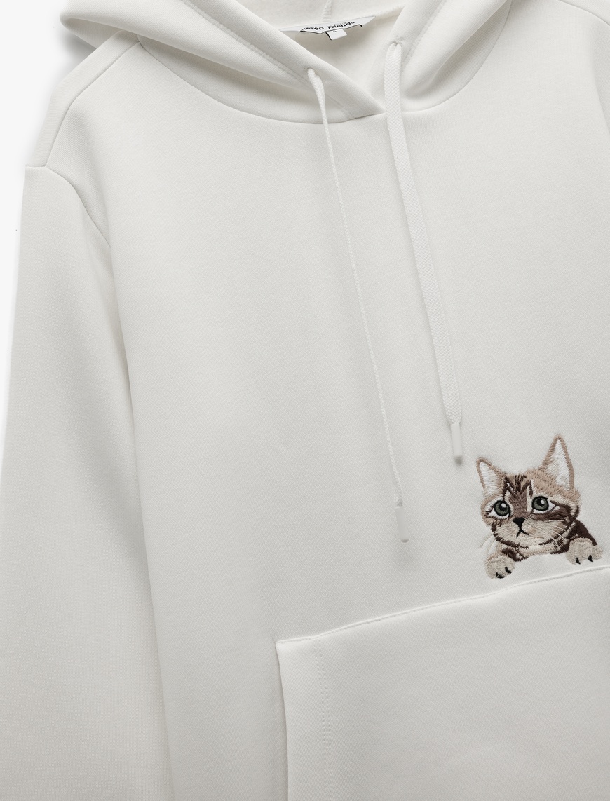   Şardonlu Uzun Kollu Kapüşonlu Kanguru Cepli Nakış Detaylı Sweatshirt