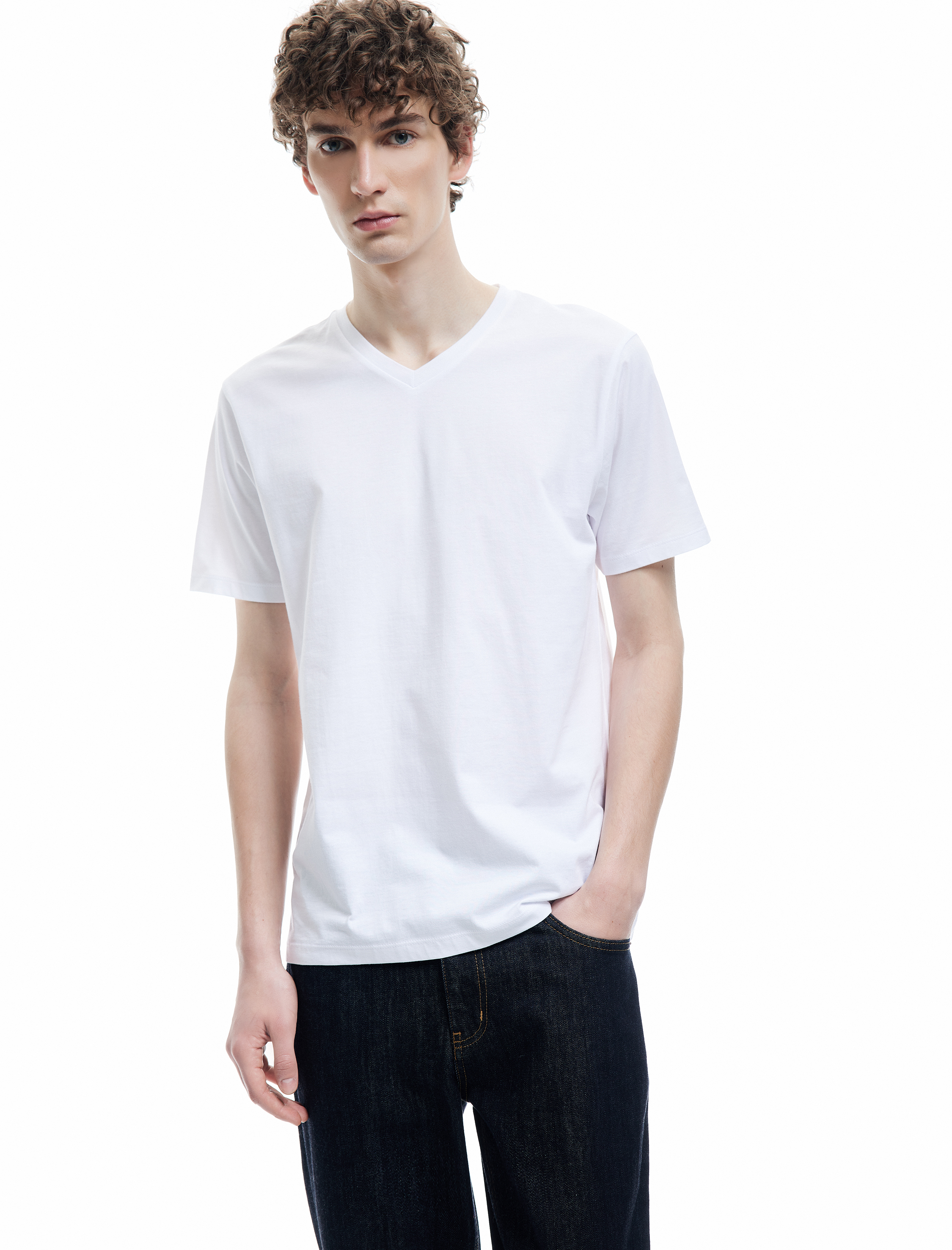   Kısa Kollu V Yaka Pamuklu Basic Erkek Slim Fit Tişört