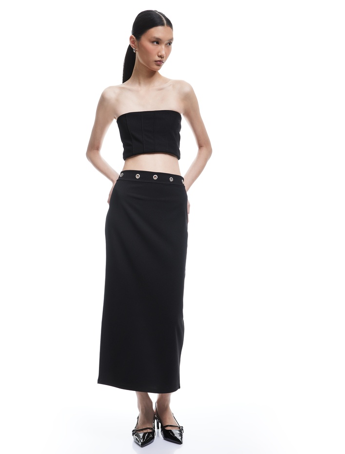  Krep Scuba Kumaş Aksesuar Detaylı Yırtmaç Detaylı Midi Kalem Etek