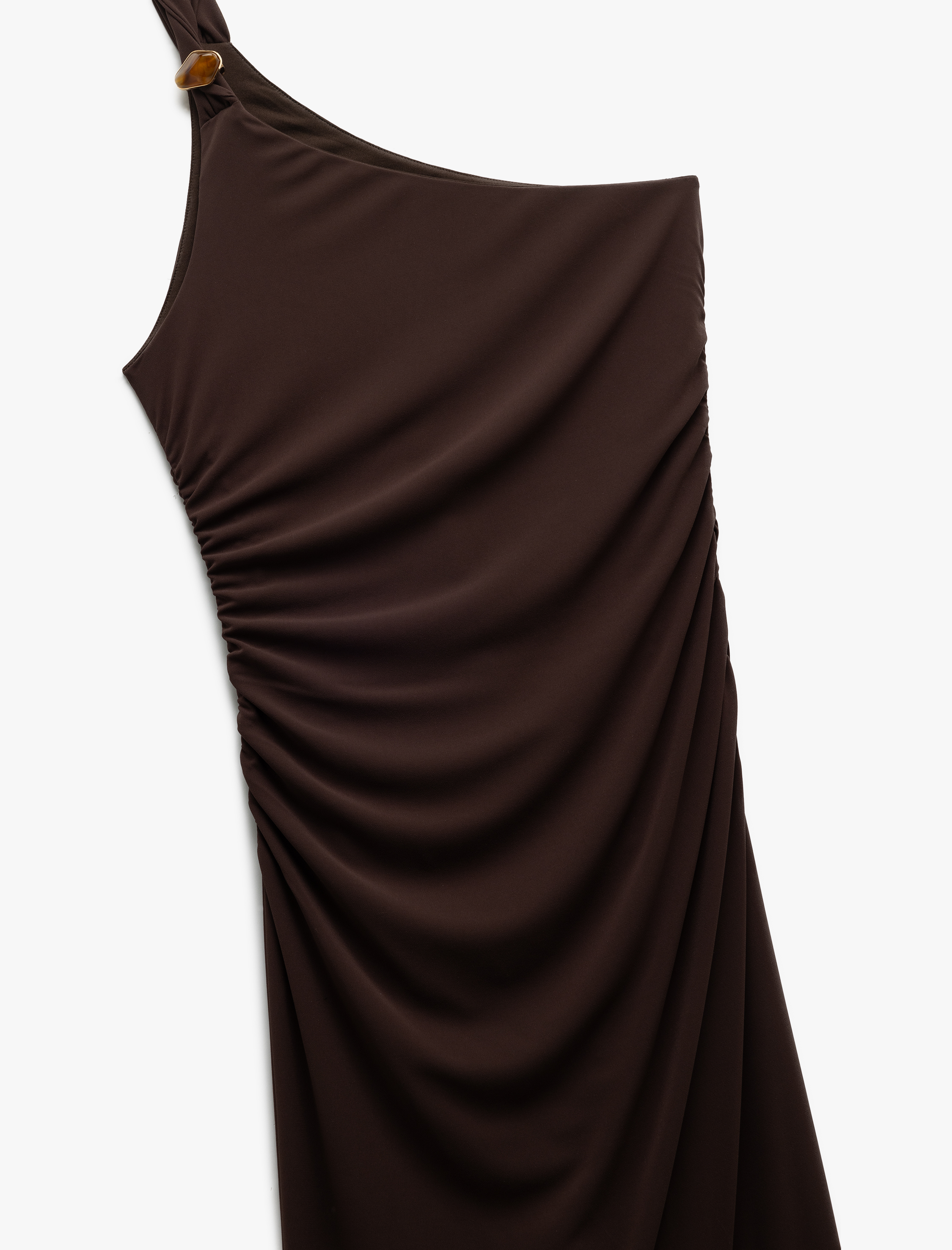   Slim Fit Astarlı Aksesuar Detaylı Drapeli Midi Boy Tek Omuz Elbise