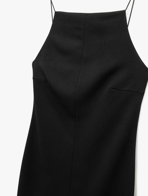 Slim Fit Krep Scuba Kumaş Yırtmaçlı İnce Askılı Halter Yaka Elbise_4