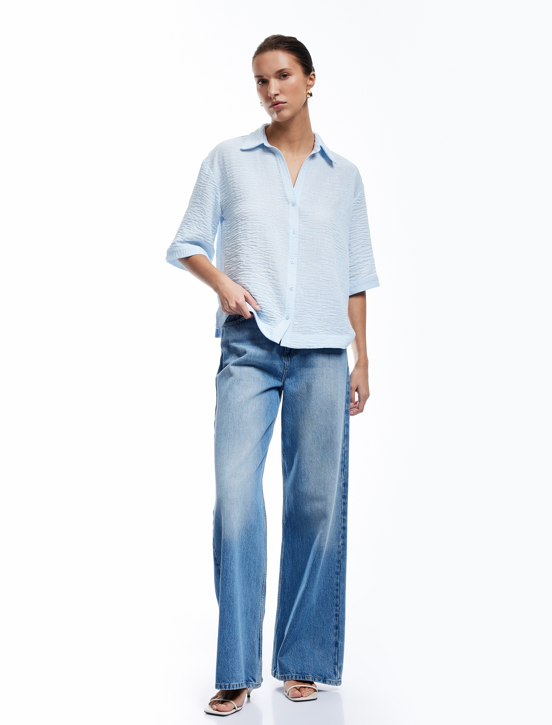 Klasik Yaka Dirsek Boy Kısa Kollu Oversize Gömlek