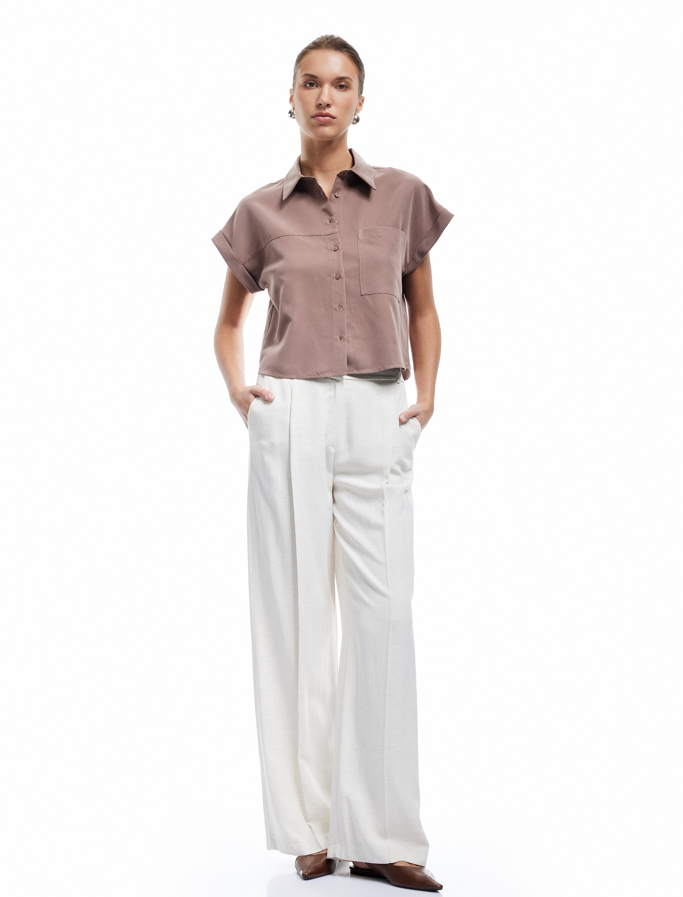   Tek Cep Detaylı Kısa Kollu Modal Kumaş Crop Gömlek