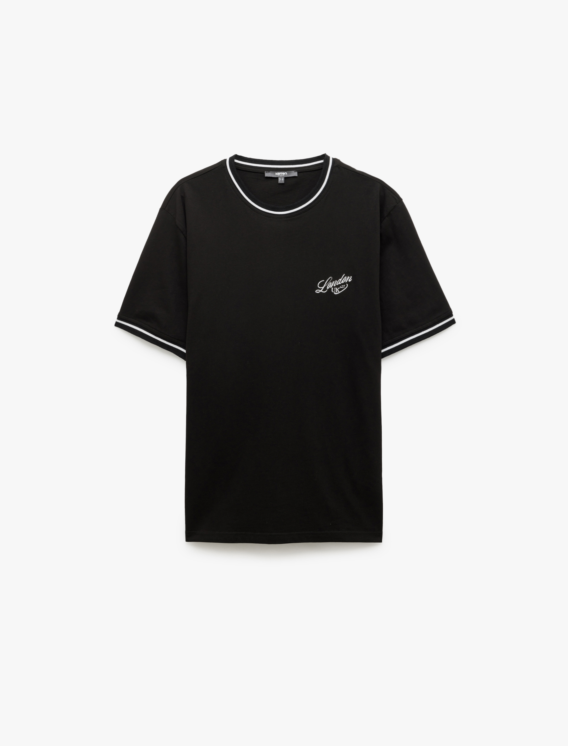   Pamuklu Kısa Kollu Biyeli İşlemeli Regular Fit Bisiklet Yaka Tişört