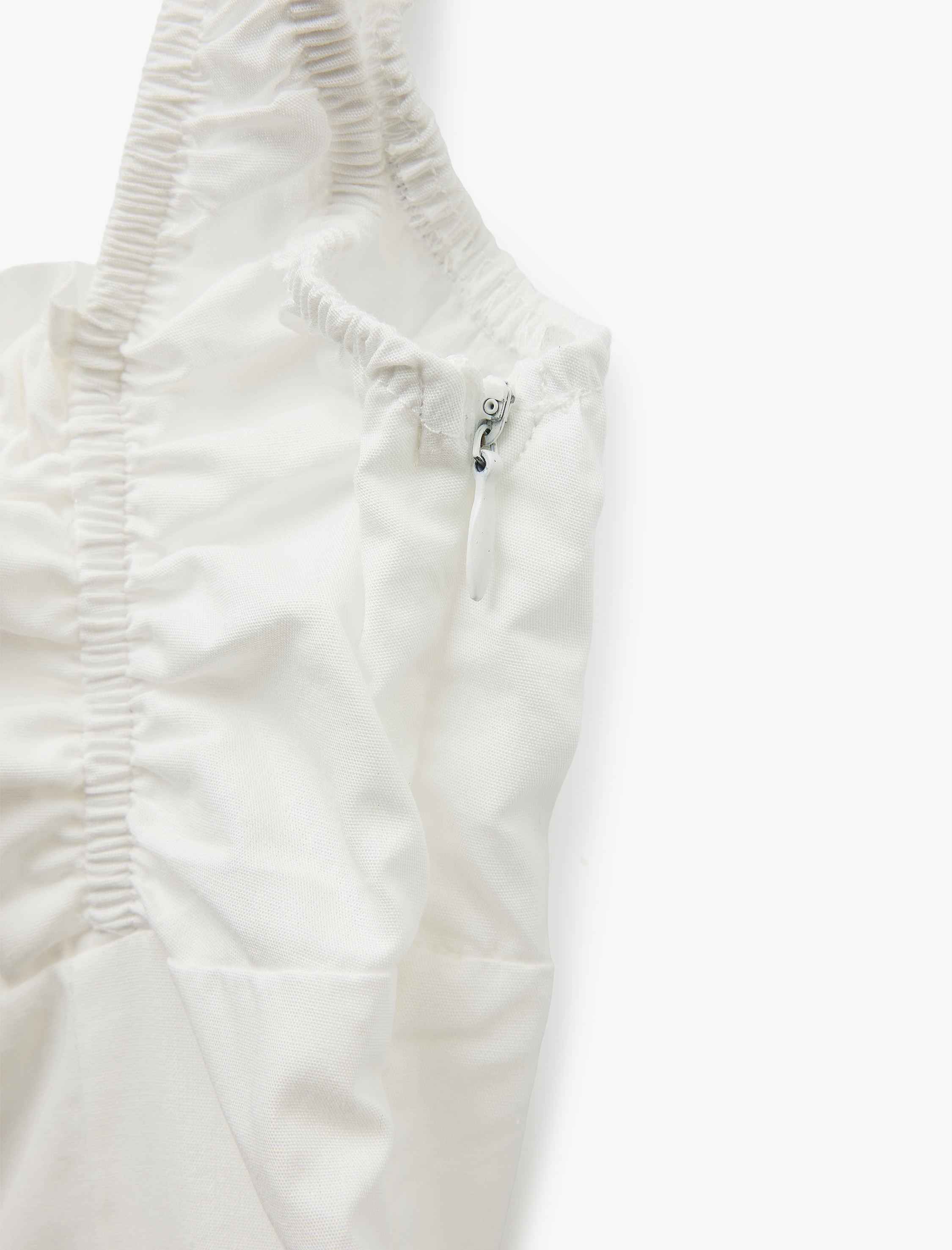   Kolsuz Düğmeli Pamuklu U Yaka Uzun Elbise