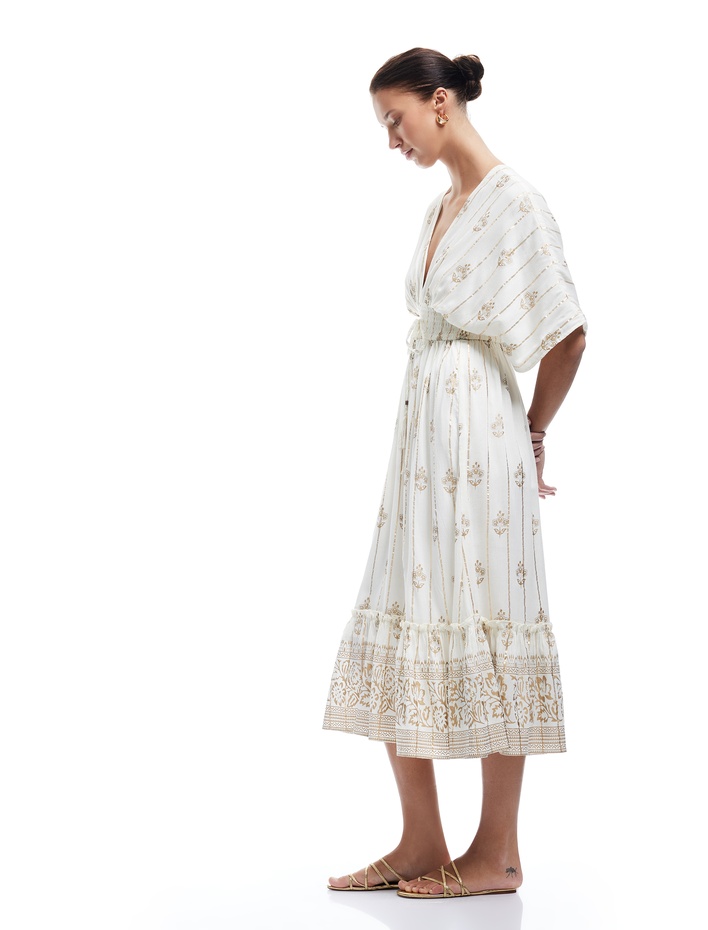  Bol Kalıp Kısa Yarasa Kol Parıltılı Etnik Desenli Uzun Kruvaze Elbise