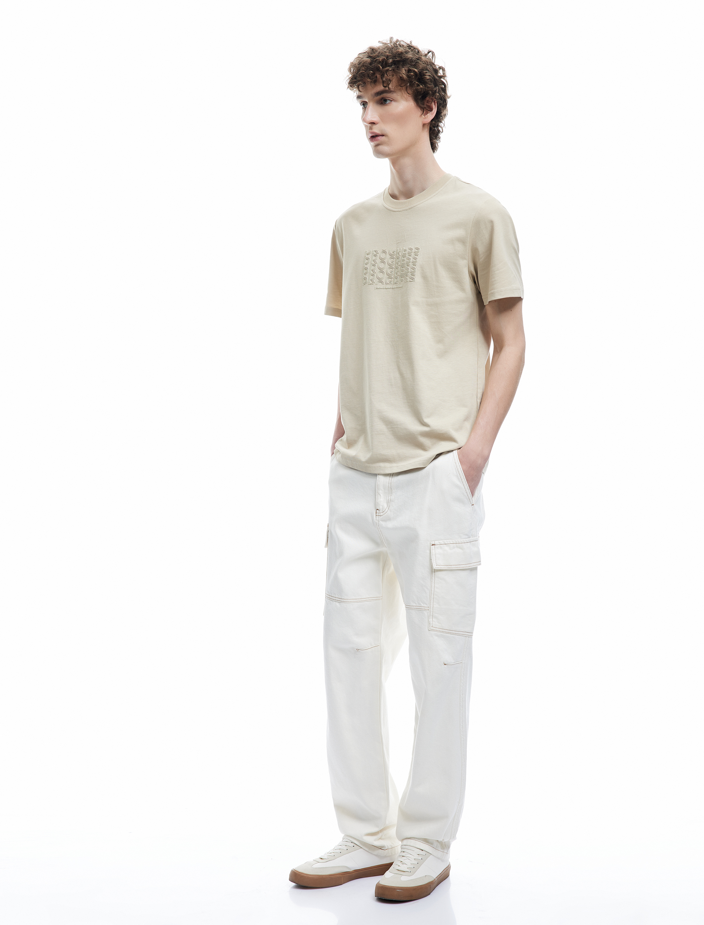   Kısa Kollu Bisiklet Yaka Pamuklu Baskılı Tişört