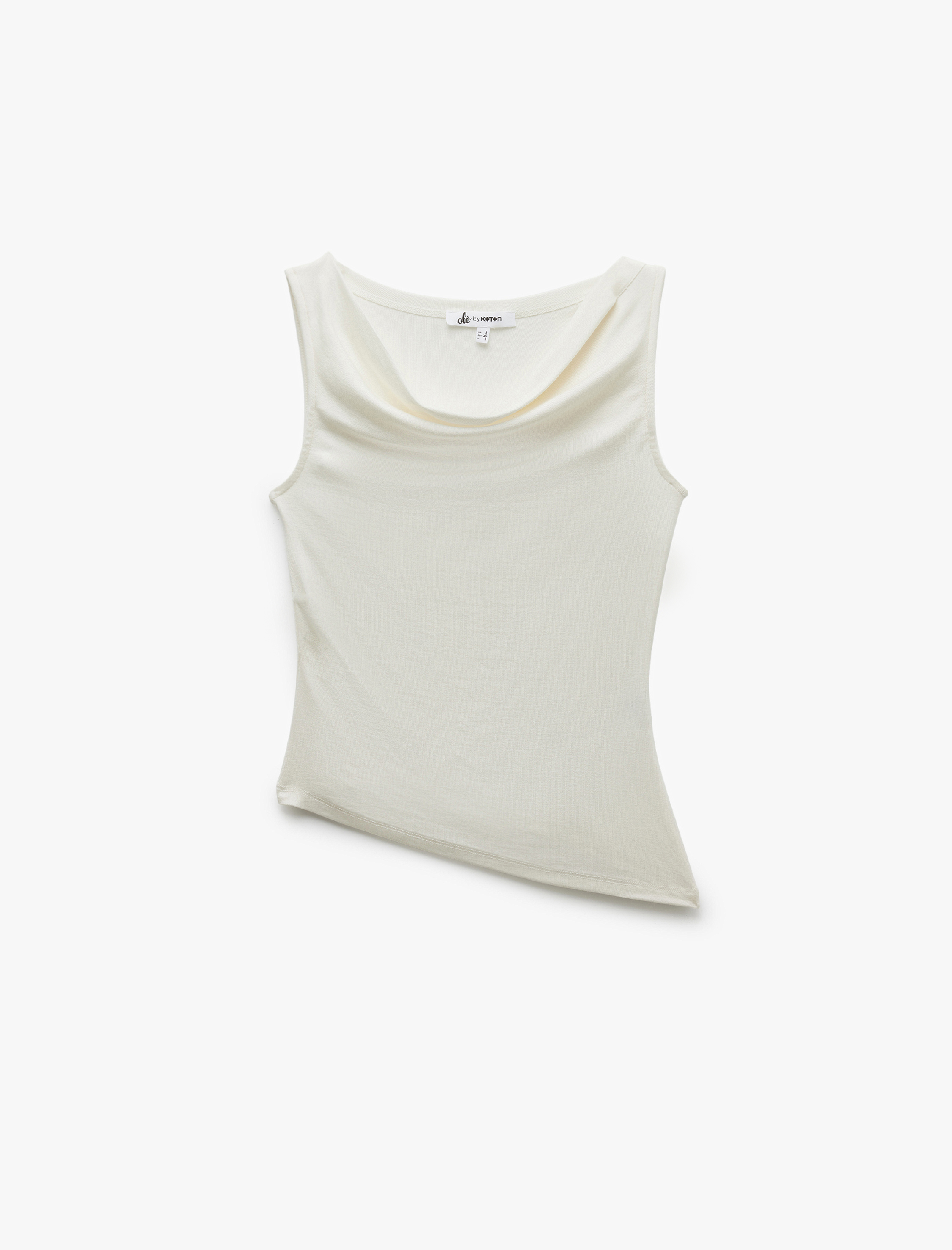   Slim Fit Degaje Yaka Asimetrik Kolsuz Viskon Bluz