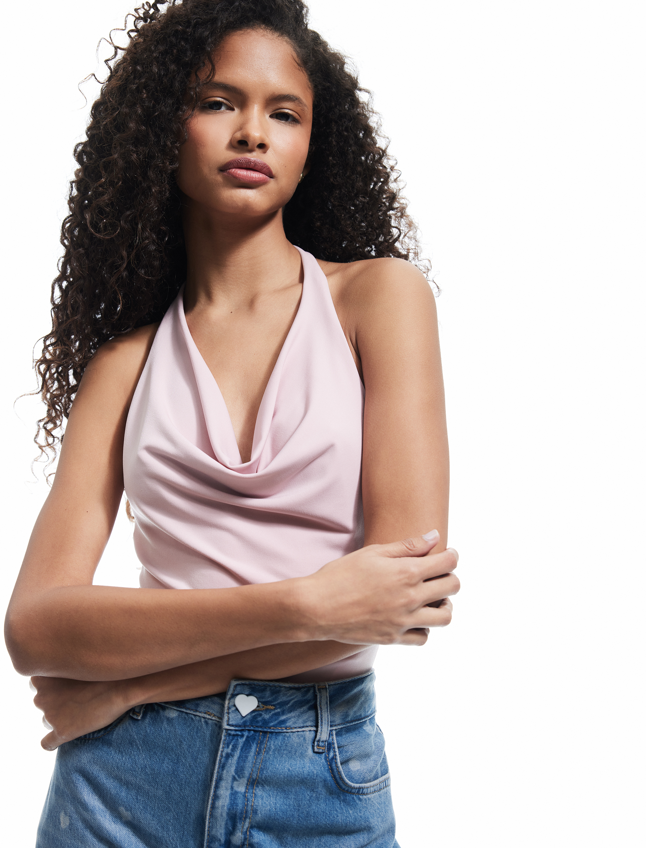Degaje Yaka Slim Fit Kolsuz Çıtçıtlı Body