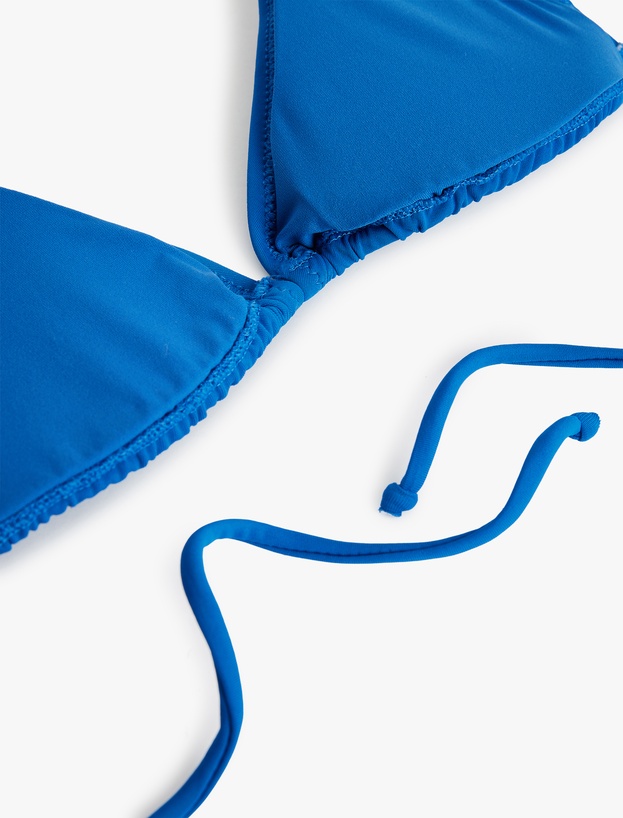 V Yaka Boyundan Bağlamalı İpli Üçgen Bikini Üstü_1