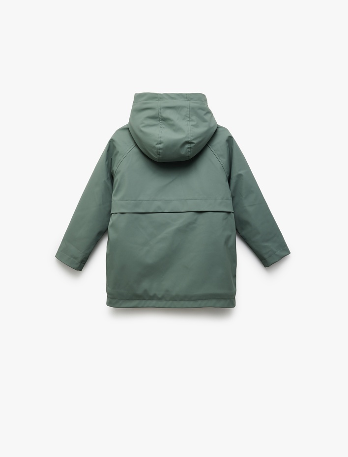 Erkek Çocuk Kapüşonlu Fermuarlı Cep Detaylı Su Geçirmez Mont