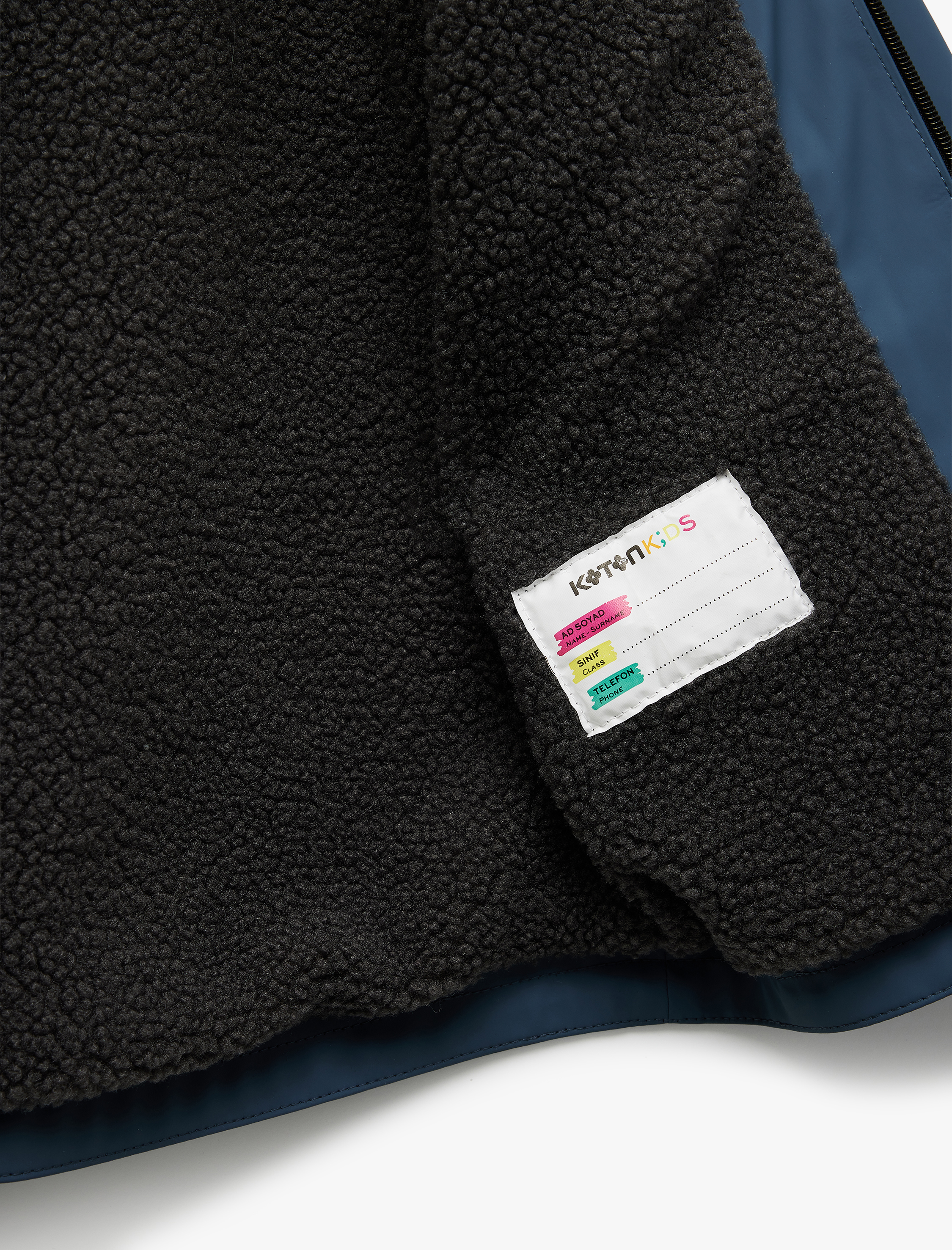  Erkek Çocuk Fermuar Detaylı Cepli Kapüşonlu Yağmurluk