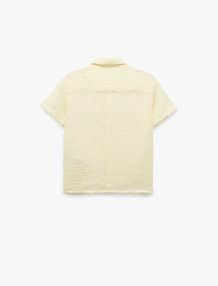 Erkek Çocuk Düğmeli Klasik Yaka Cepli Etiket Detaylı Kısa Kollu Gömlek