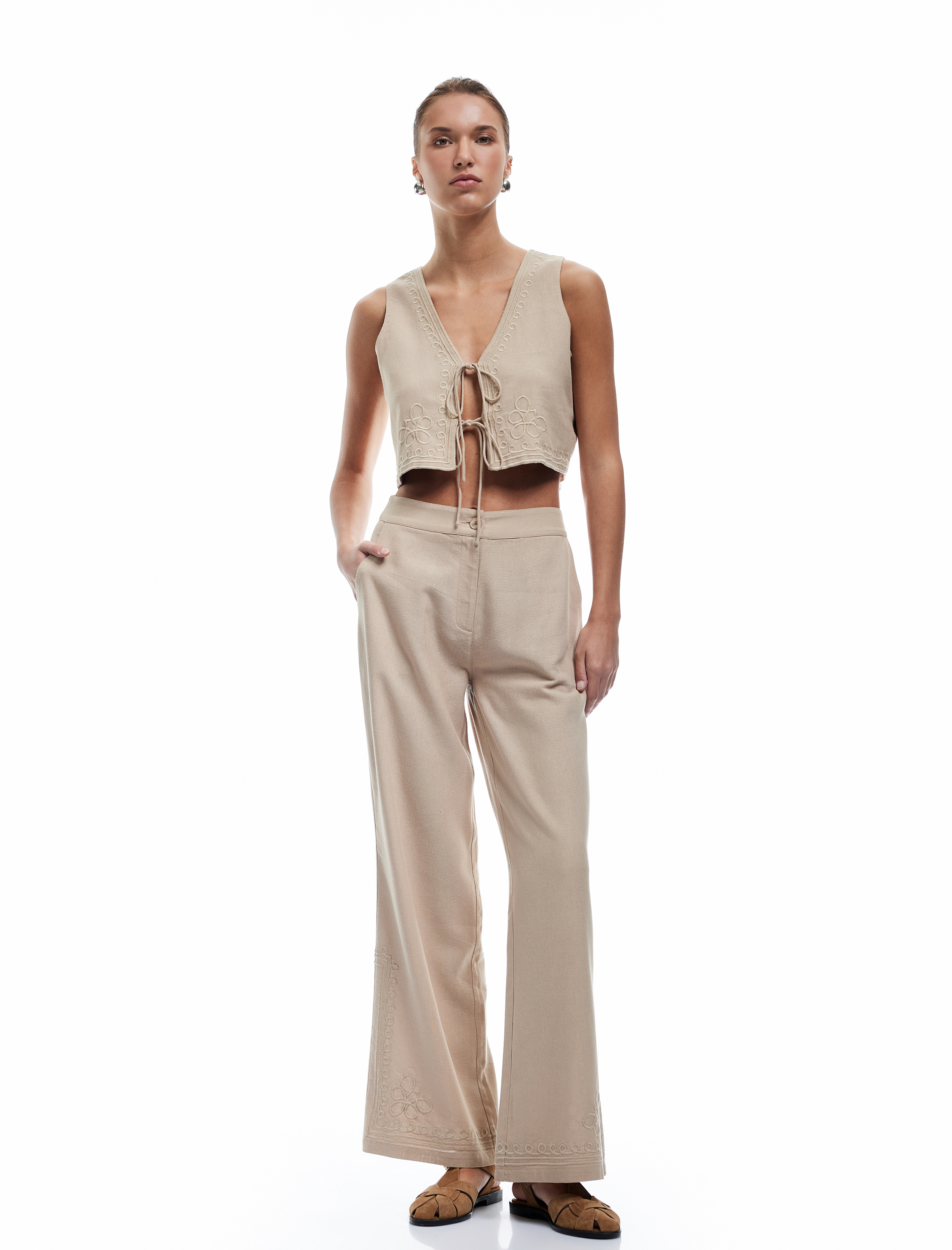   Pamuk Viskon Kumaş Yüksek Bel Cepli İşleme Detaylı Palazzo Pantolon