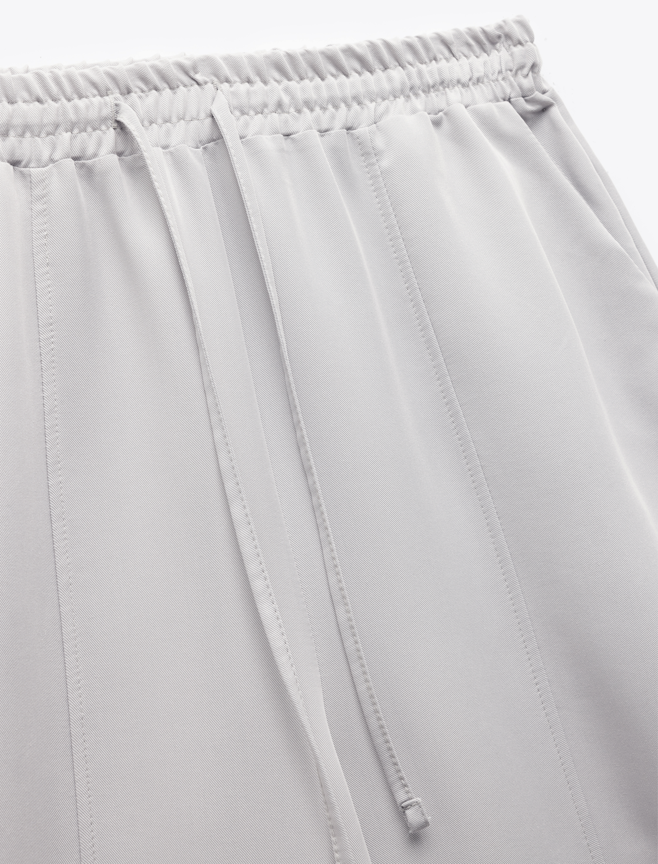 Modal Kumaş Beli Lastikli Bağlamalı Cepli Balon Fit Pantolon