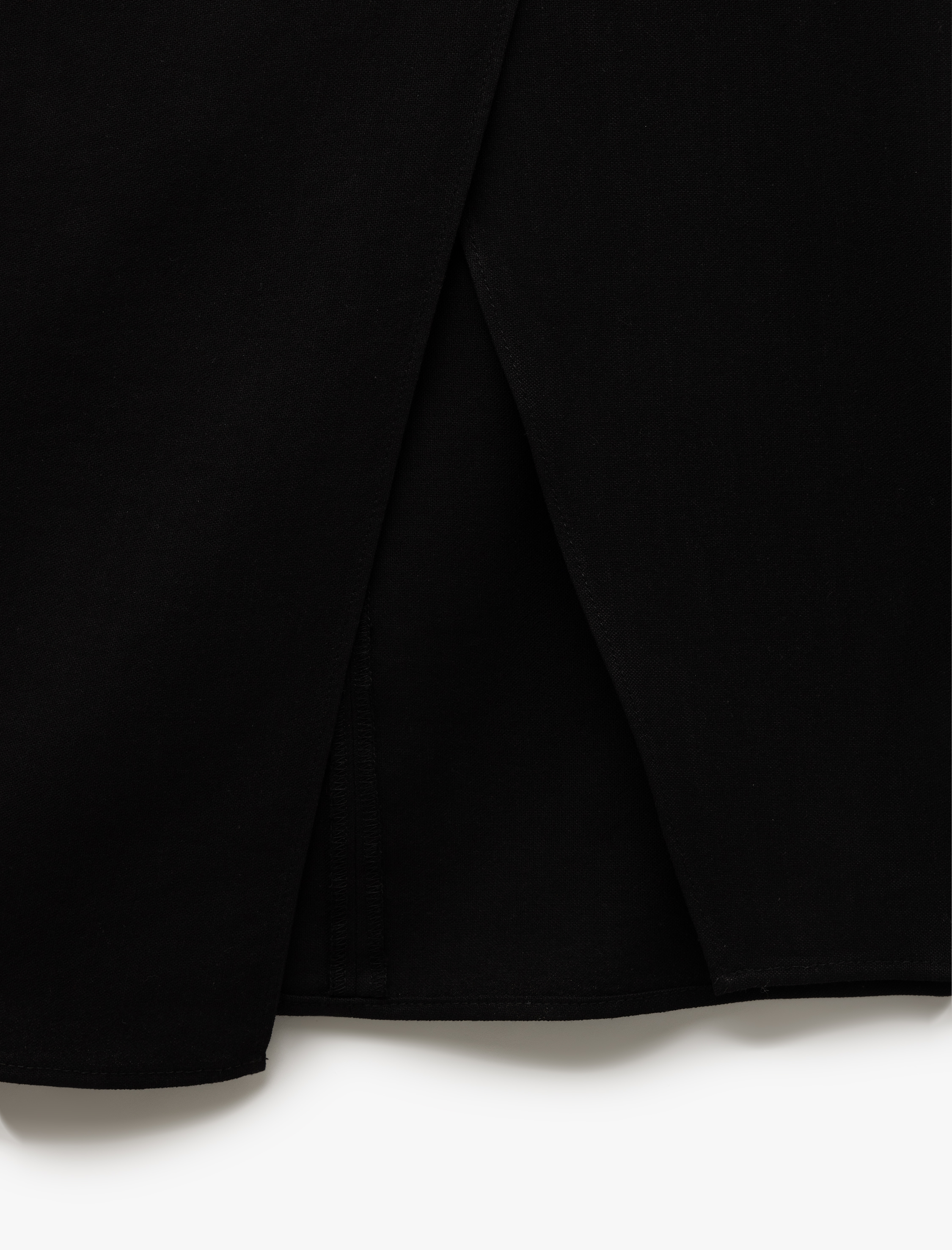   Viskon Karışımlı Asimetrik Kesim Drapeli Yırtmaçlı Kruvaze Midi Kalem Etek