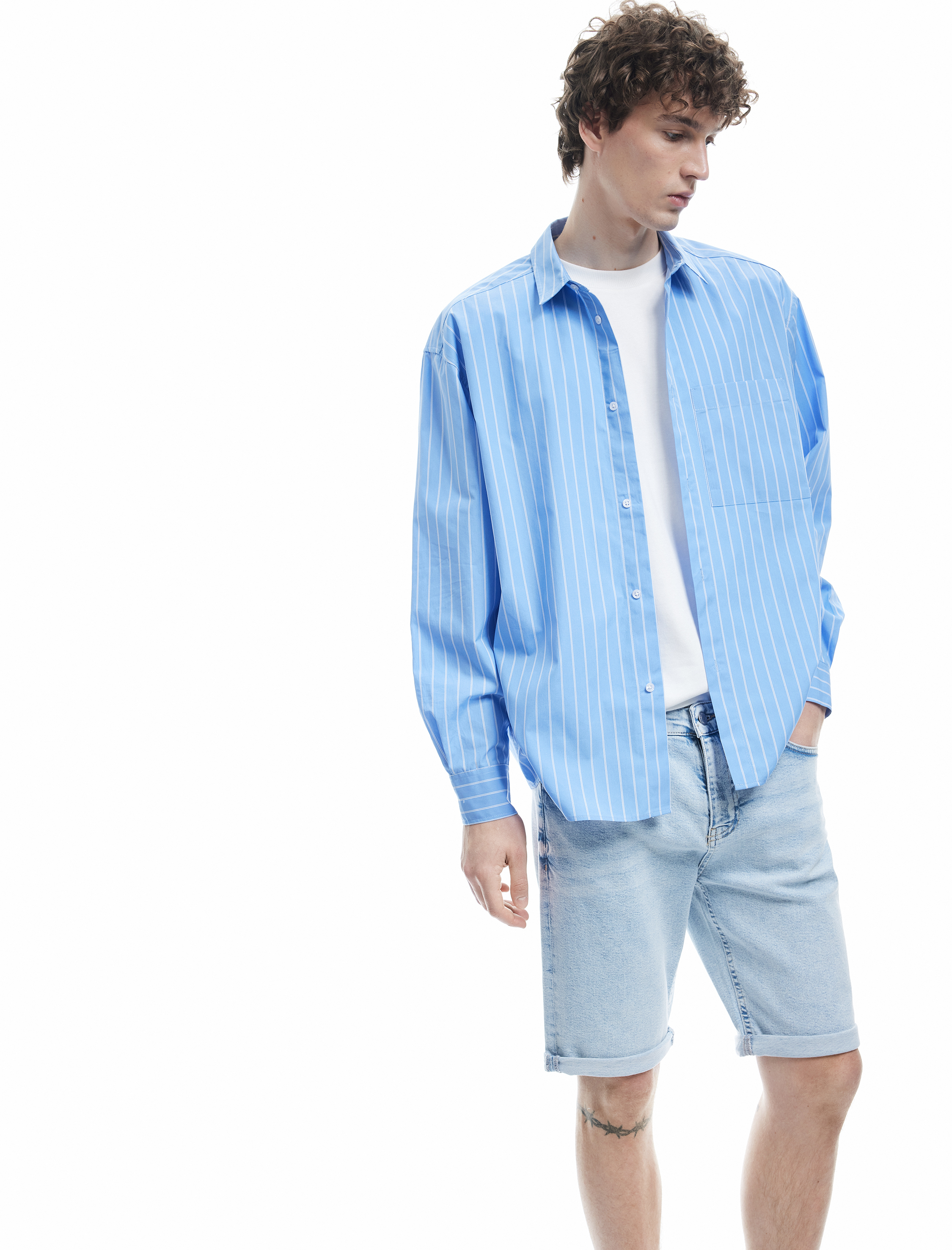   Pamuklu Bermuda Slim Fit Jean Şort