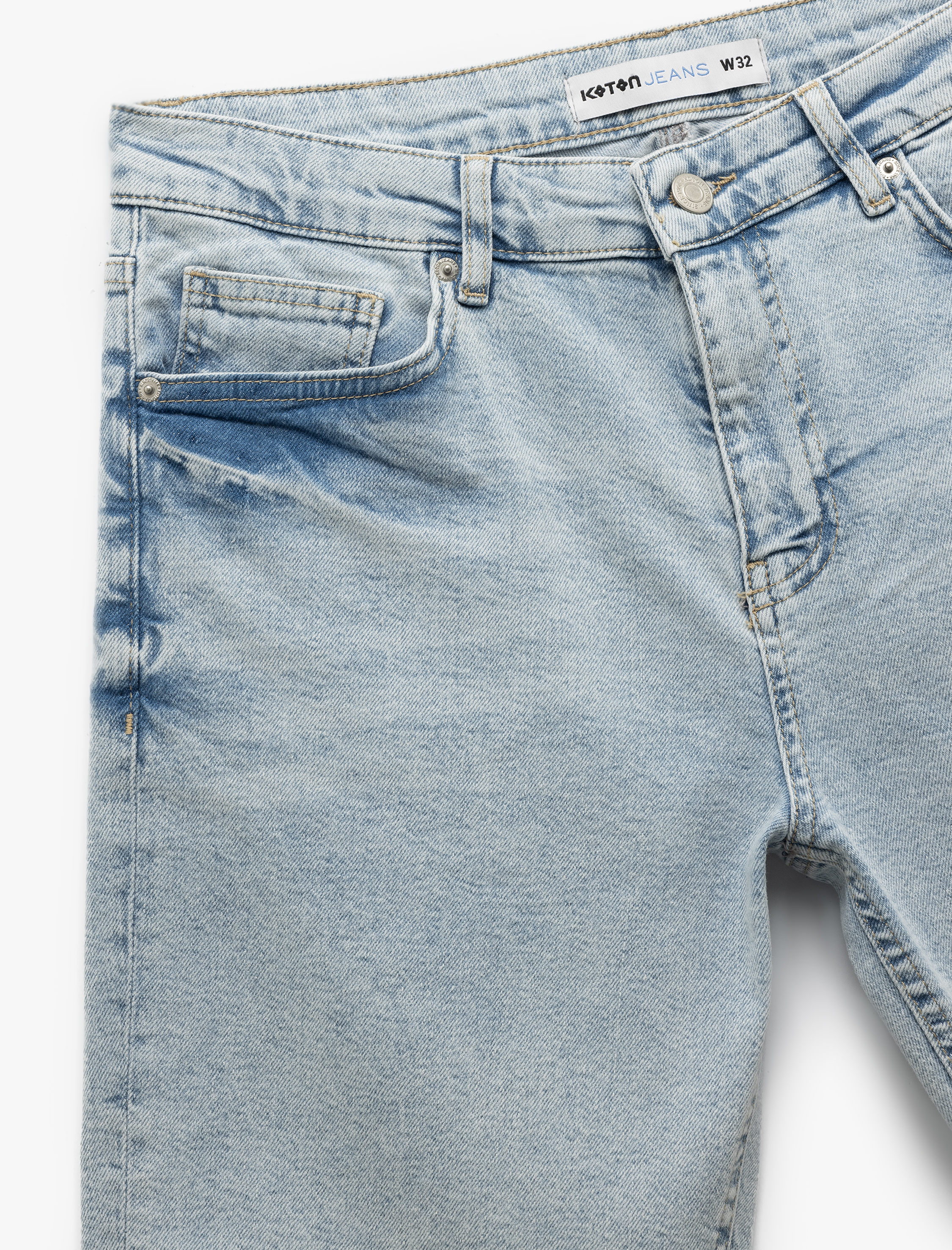   Pamuklu Bermuda Slim Fit Jean Şort