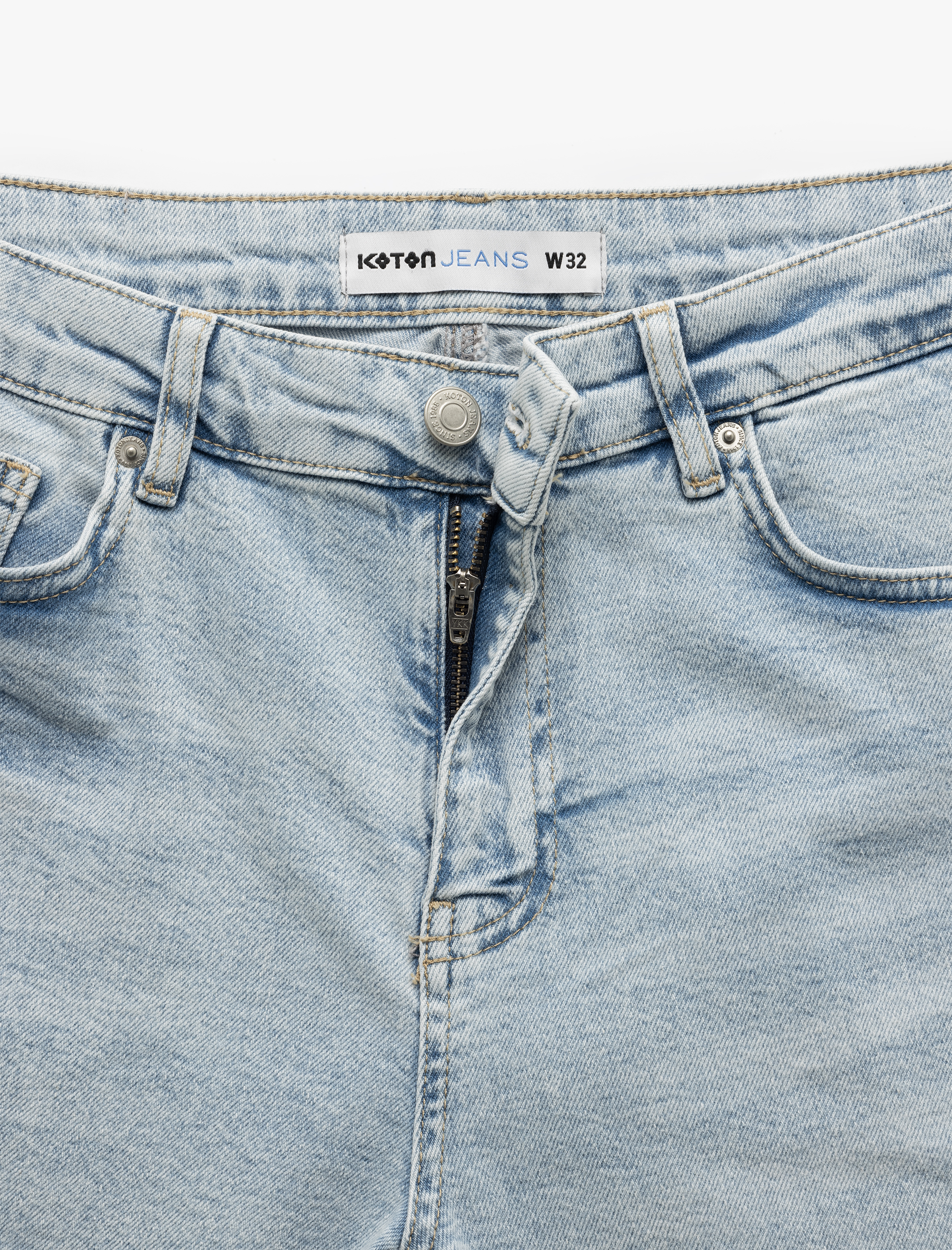   Pamuklu Bermuda Slim Fit Jean Şort