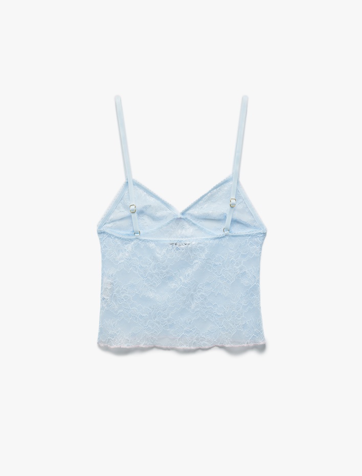  Kalp Yaka İnce Askılı Dantelli Pijama Üstü