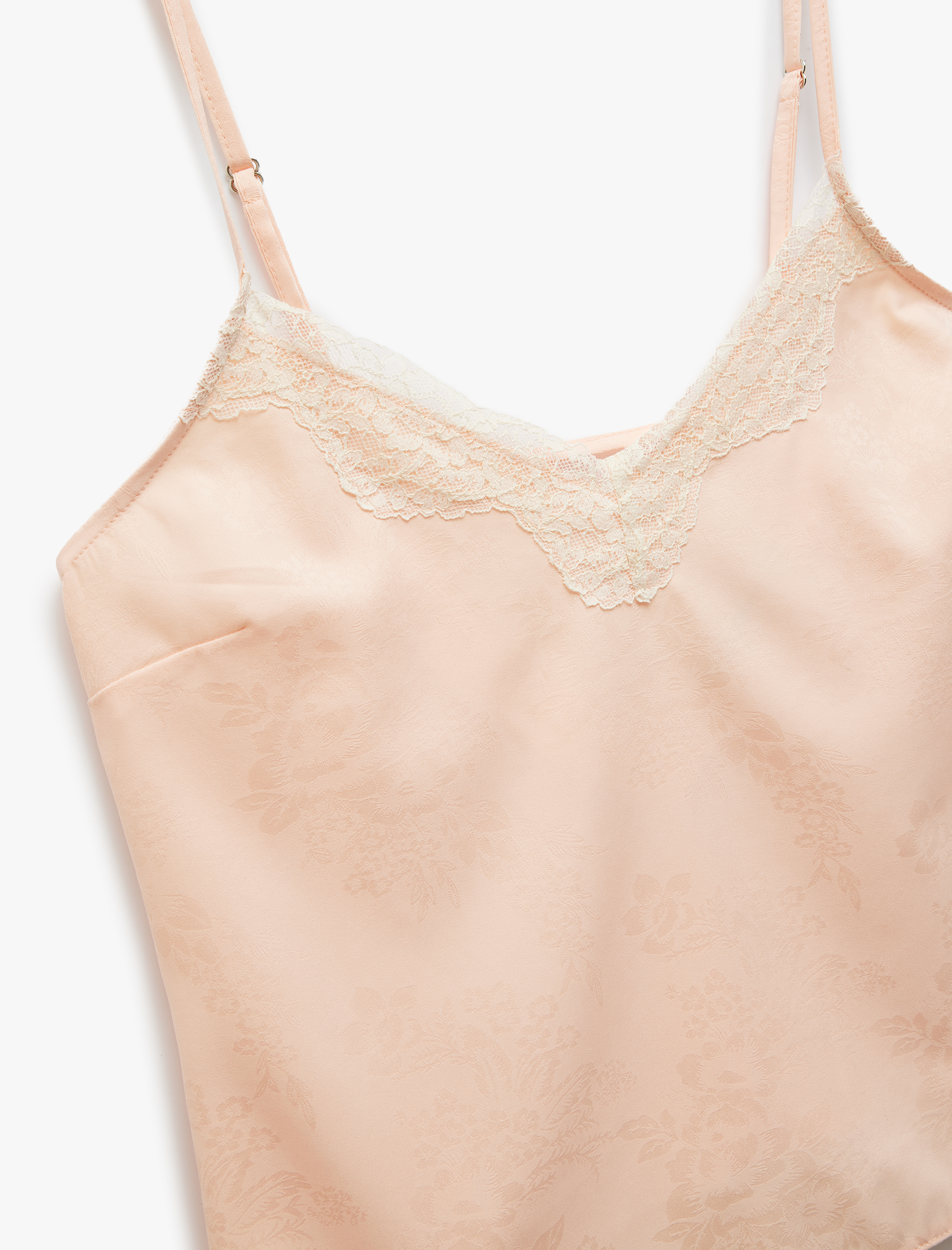   Dantel Detaylı V Yaka Saten İnce Askılı Pijama Üst