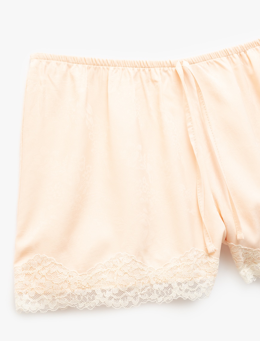   Bağlama Detaylı Dantelli Saten Şort Pijama Altı