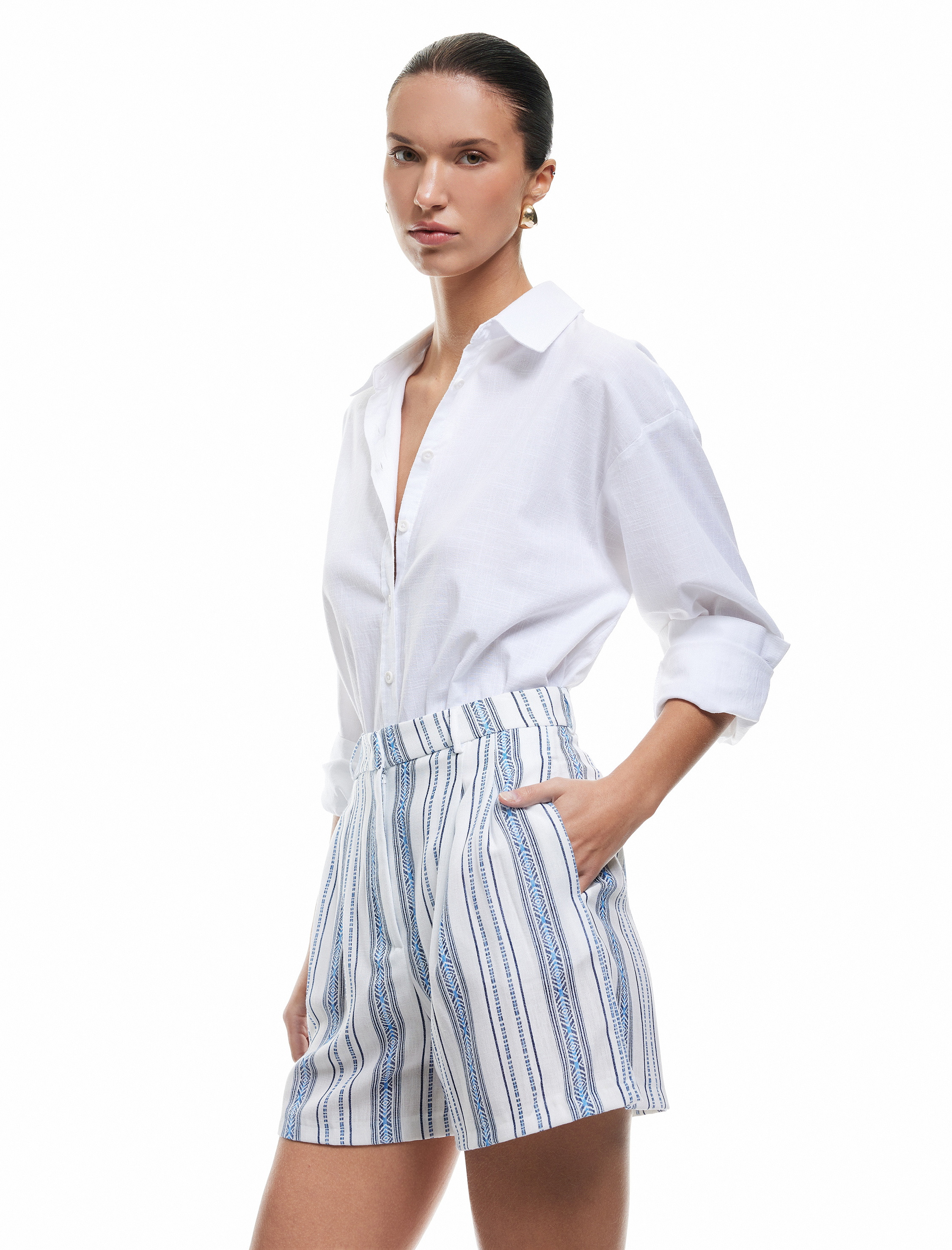   Pile Detaylı Desenli Mini Şort