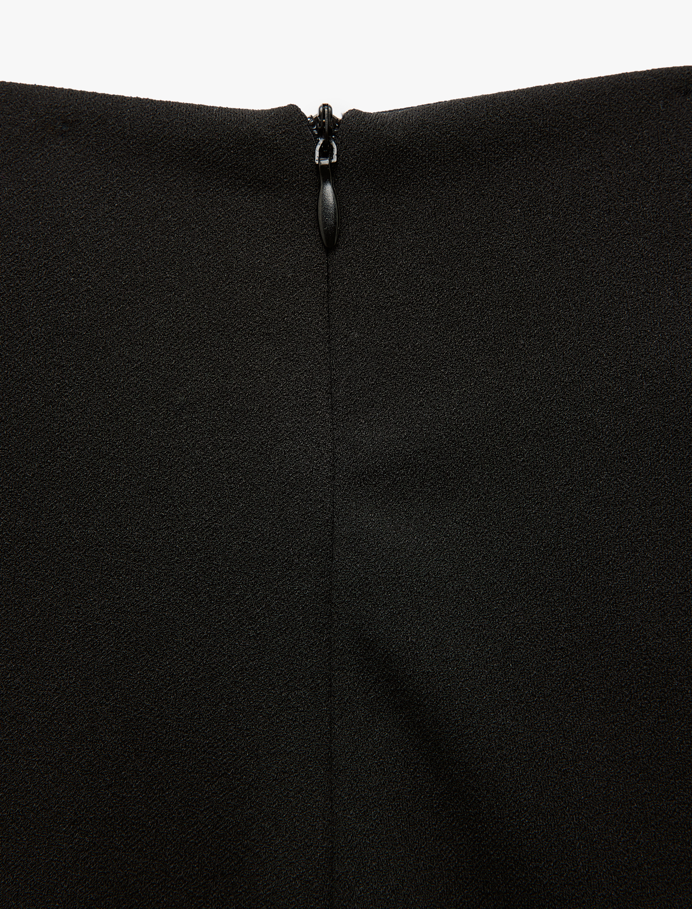   Krep Scuba Kumaş Drape Detaylı Midi Boy Kruvaze Etek