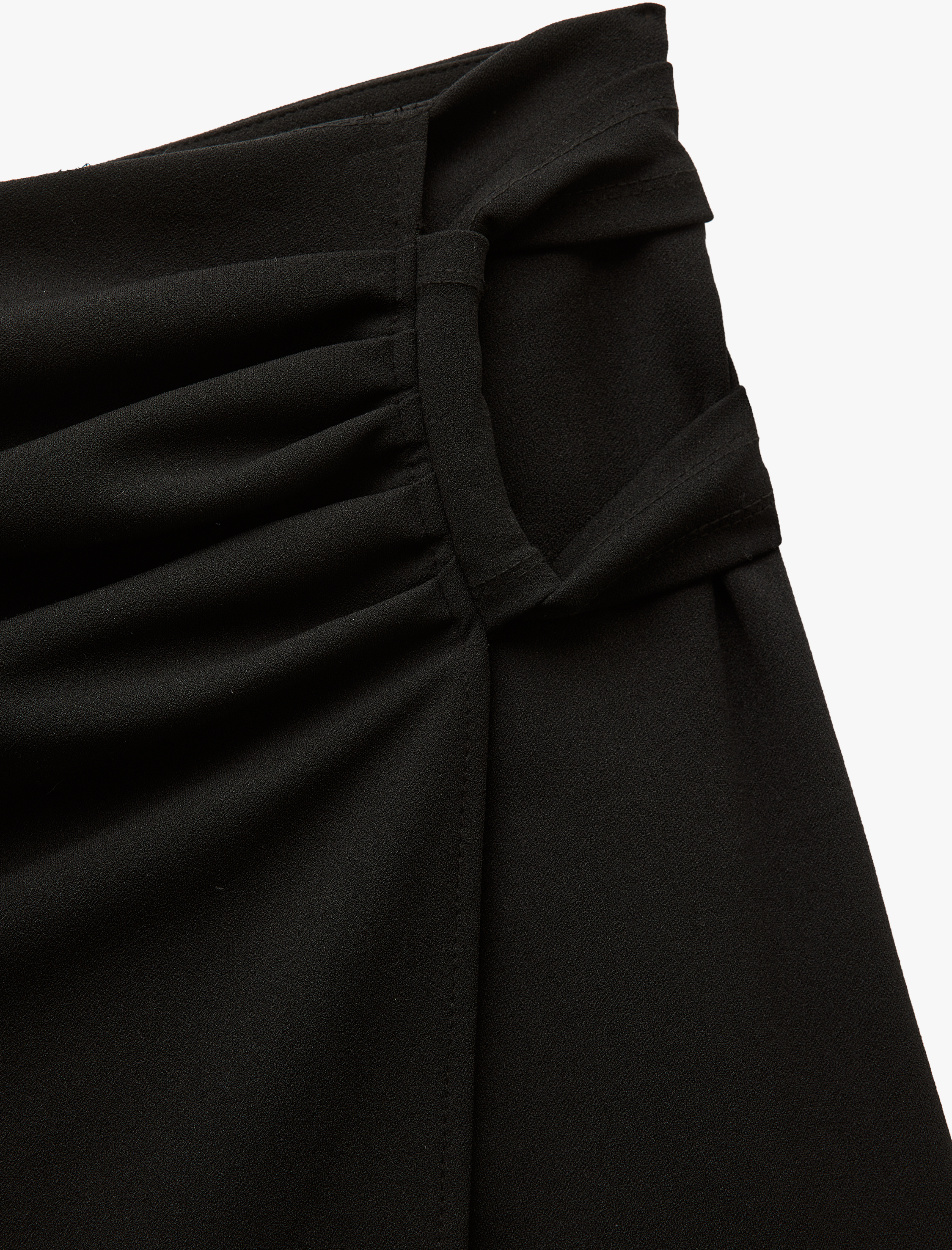   Krep Scuba Kumaş Drape Detaylı Midi Boy Kruvaze Etek