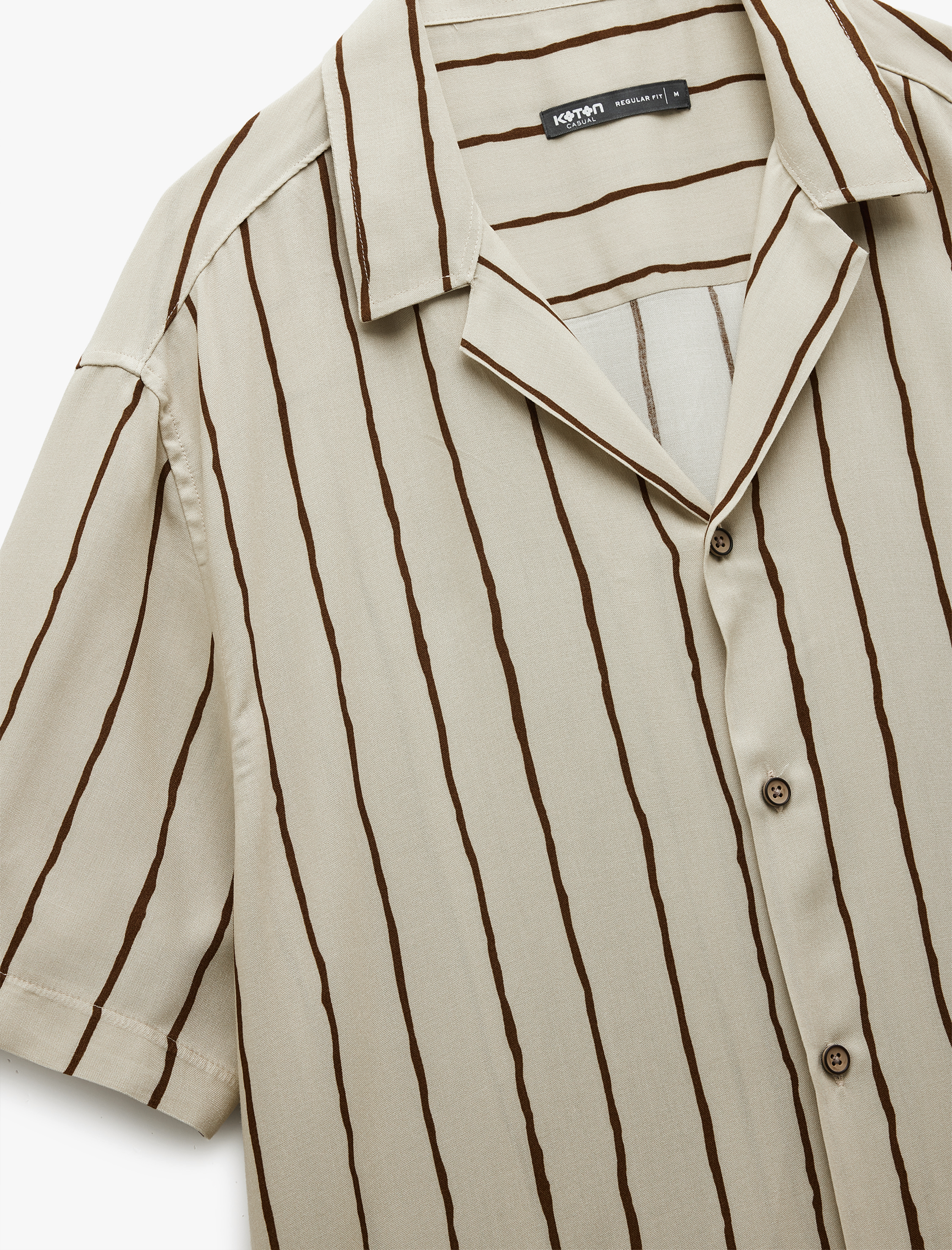 Viskon Kumaş Kısa Kollu Devrik Yaka Çizgili Gömlek