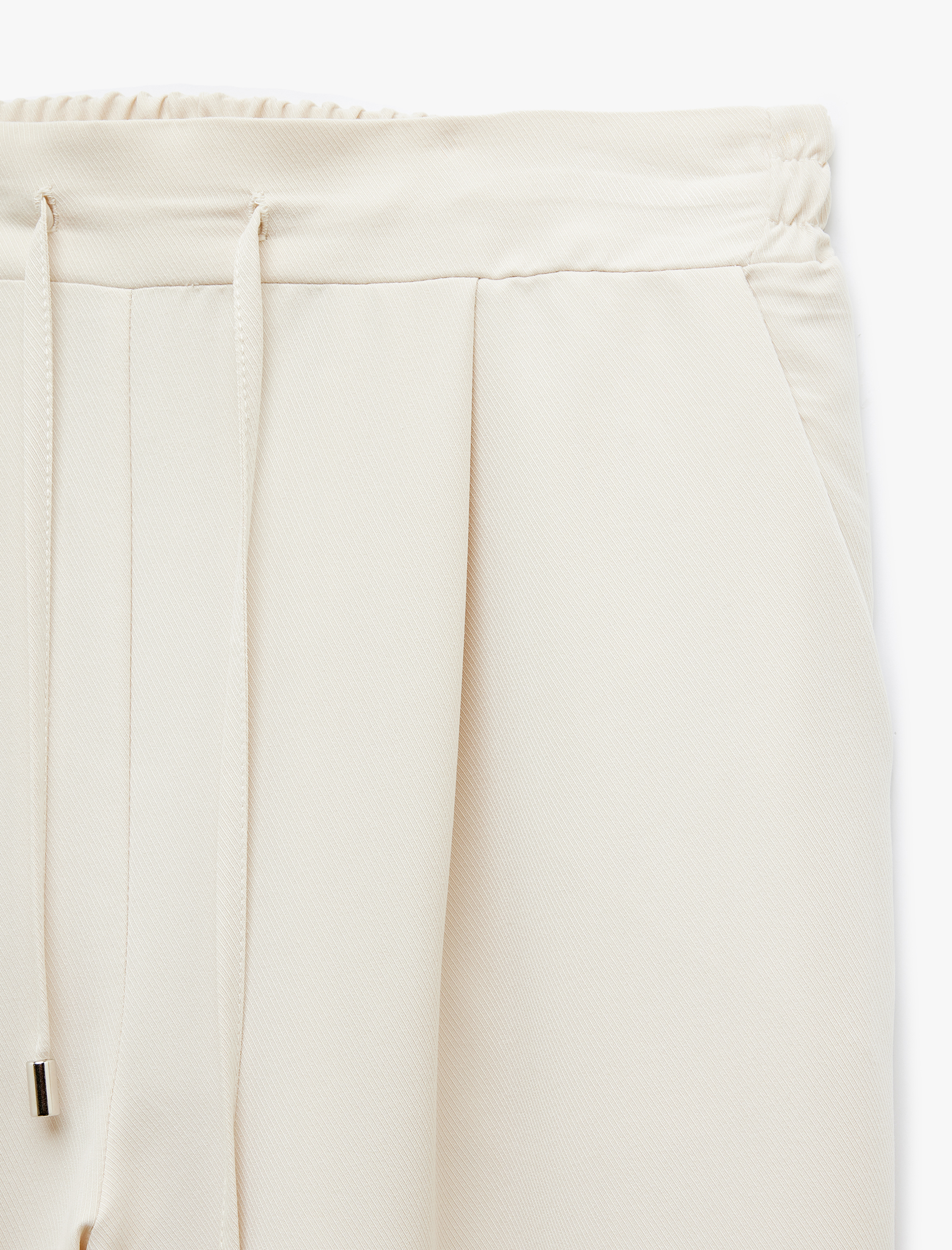   Modal Kumaş Karışımlı Yüksek Bel Cepli Havuç Kesim Jogger Pantolon