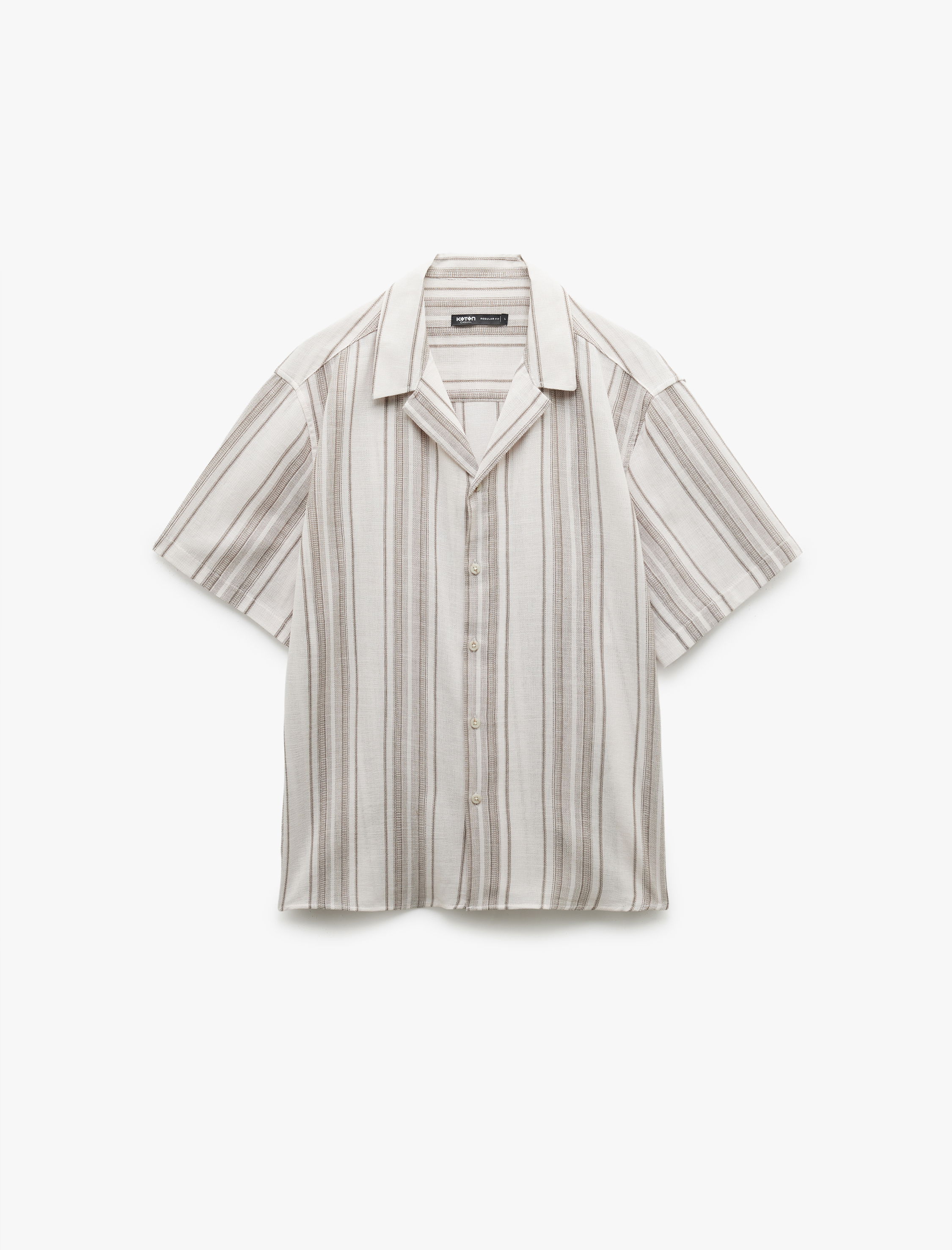   Düğmeli Pamuklu Devrik Yaka Kısa Kollu Gömlek