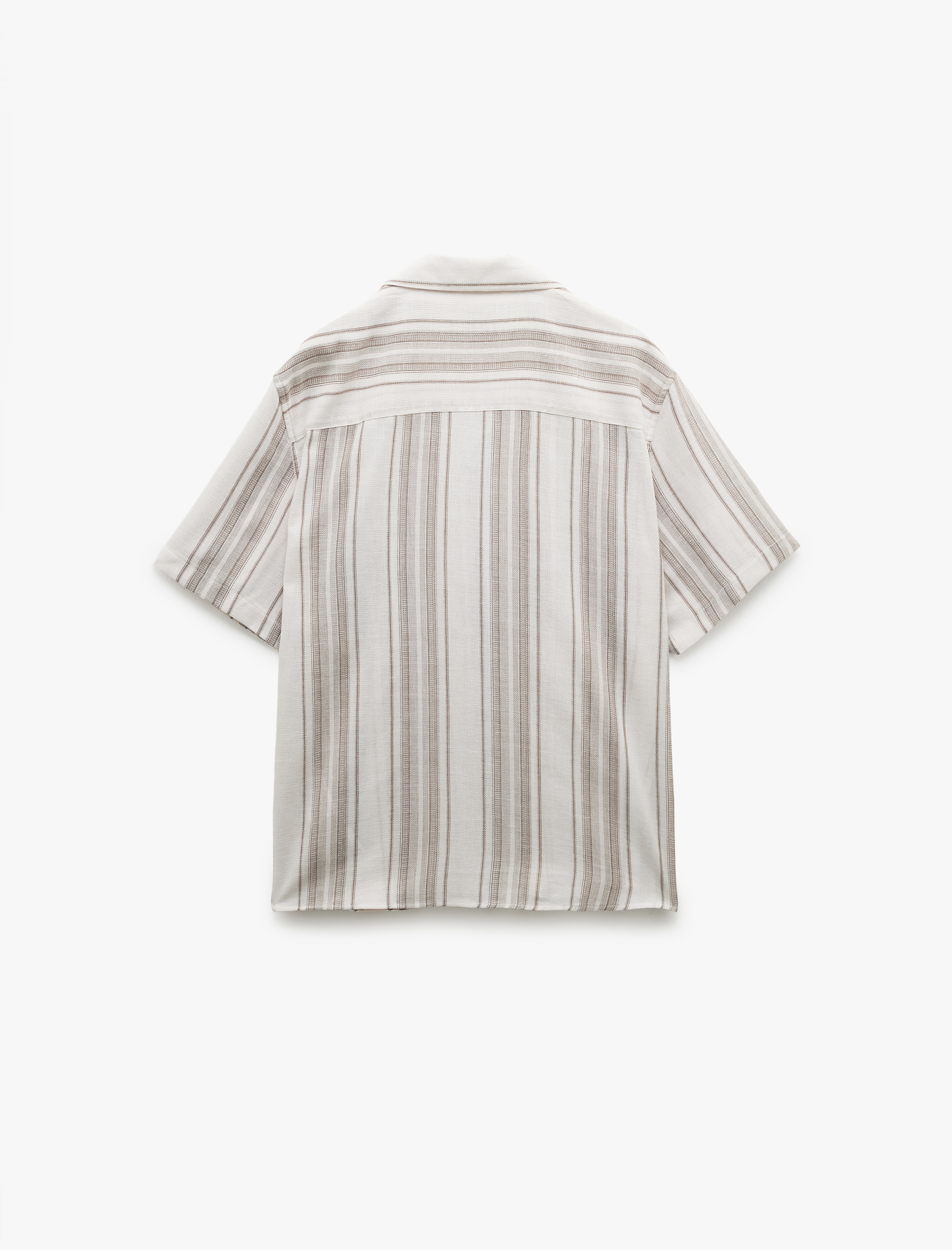   Düğmeli Pamuklu Devrik Yaka Kısa Kollu Gömlek