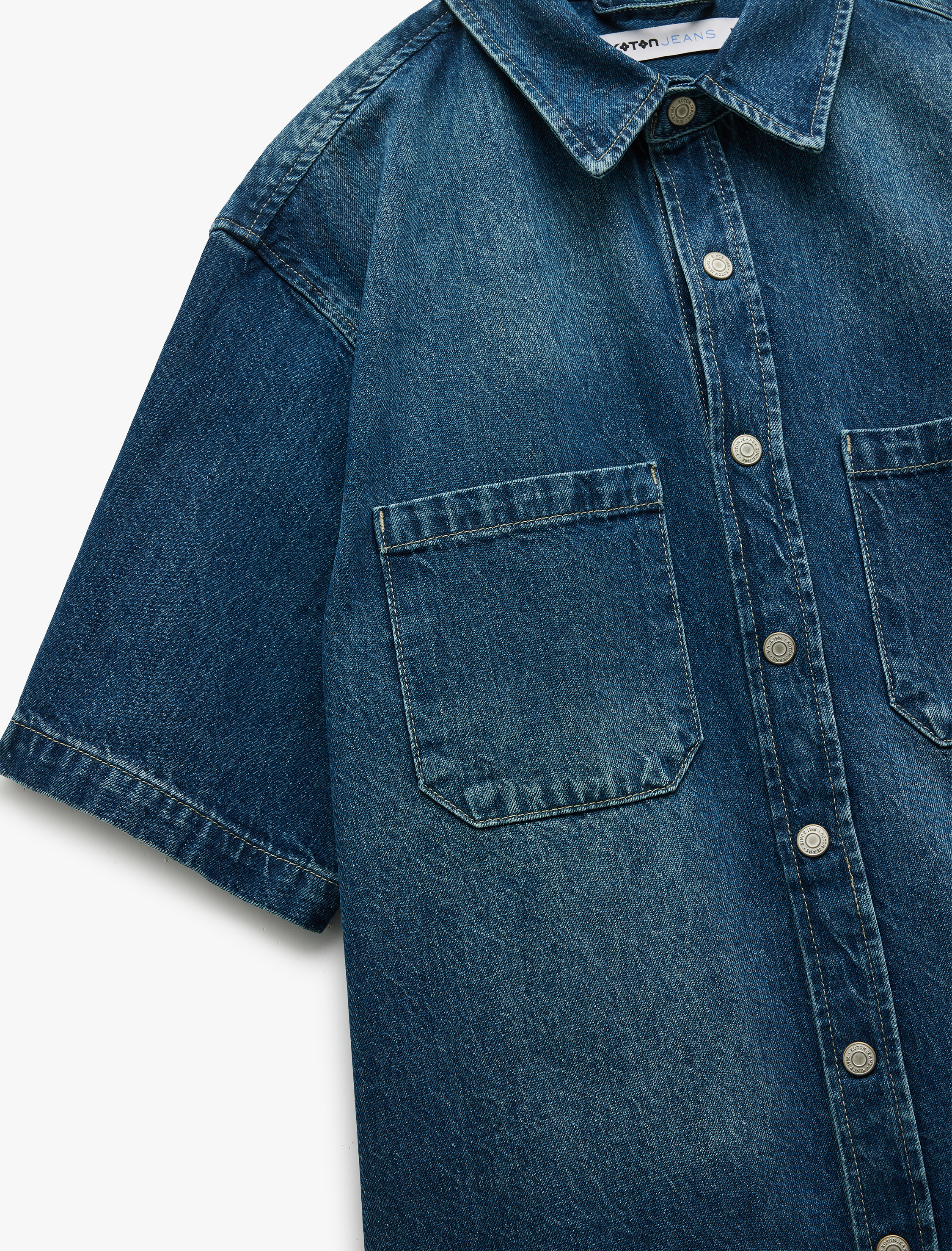   Pamuklu Cepli Kısa Kollu Oversize Denim Gömlek Ceket