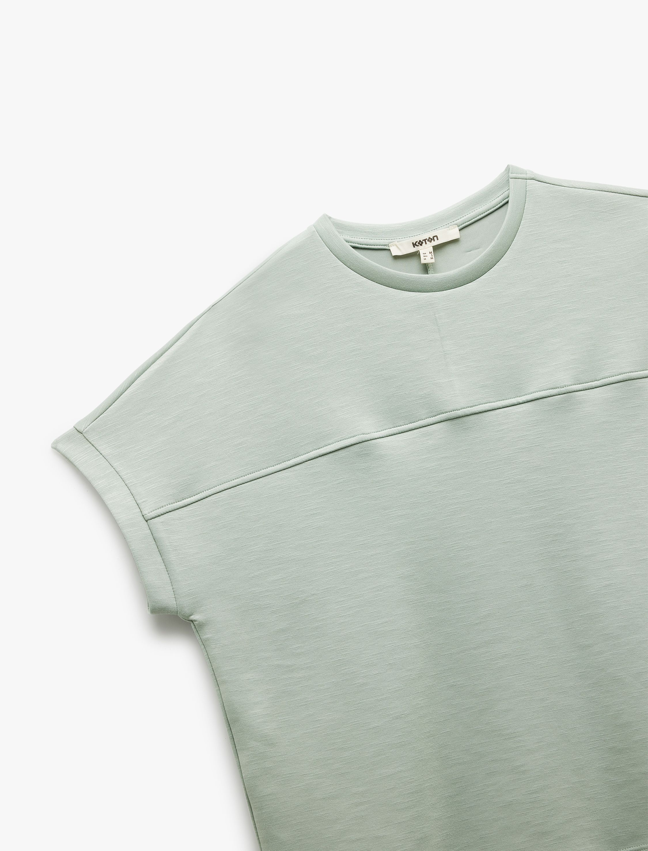   Viskon Kumaş Dikiş Detaylı Kısa Kollu Bisiklet Yaka Tişört