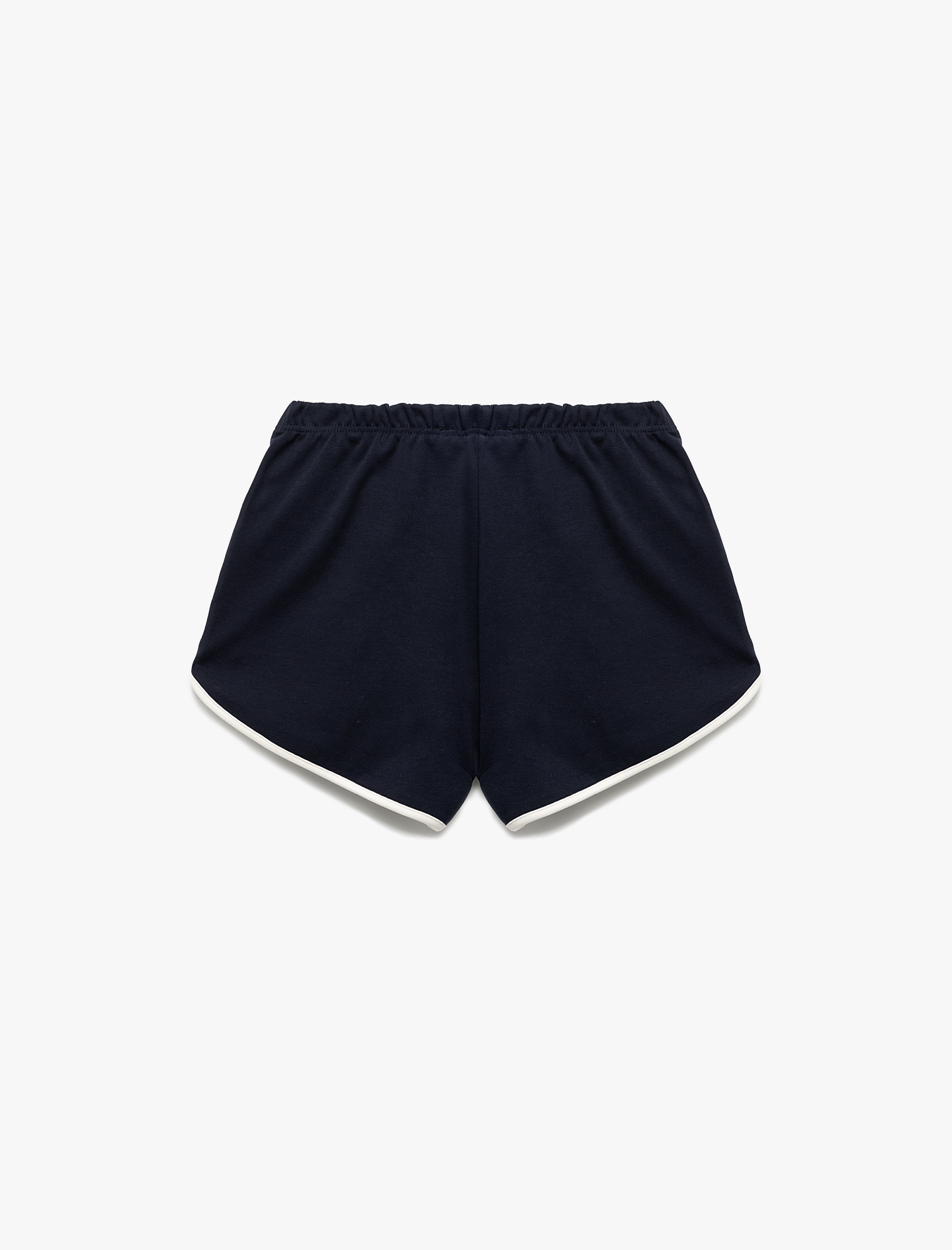 Biyeli Slim Fit Kolej Baskılı Mini Şort