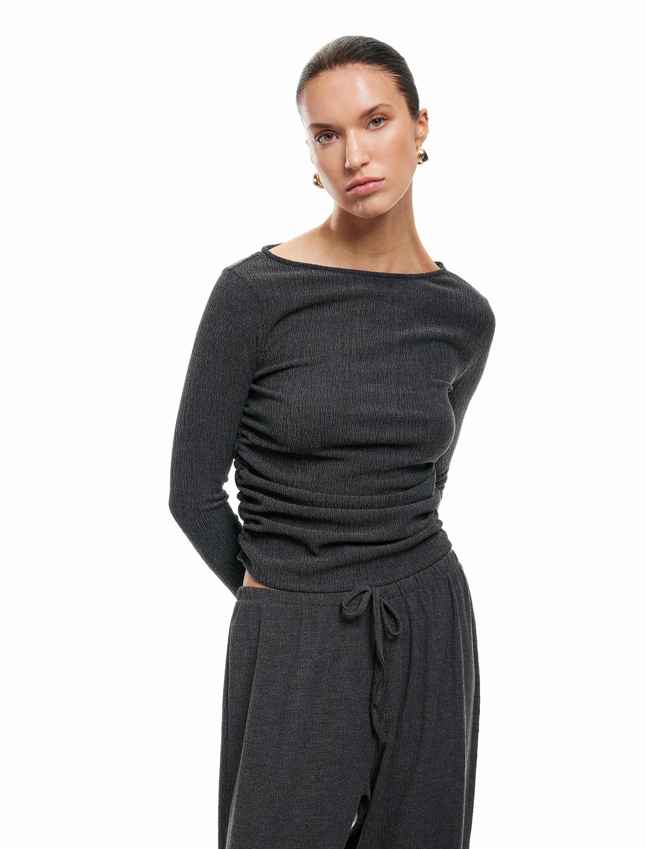   Bürümcük Kumaş Dokulu Drapeli Uzun Kollu Bisiklet Yaka Tişört