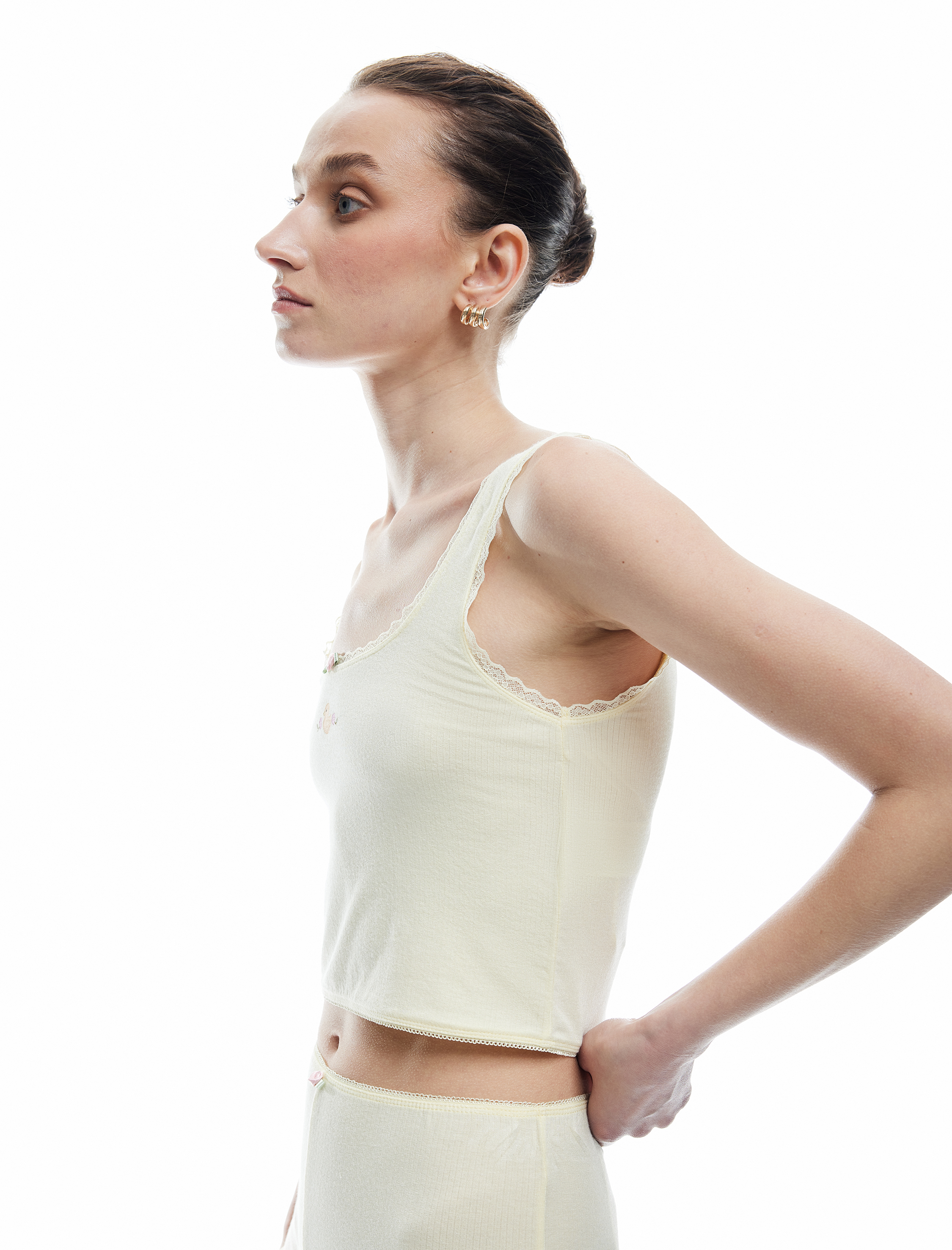   Modal Kumaş Rahat Kalıp Bisiklet Yaka Askılı Pijama Üstü