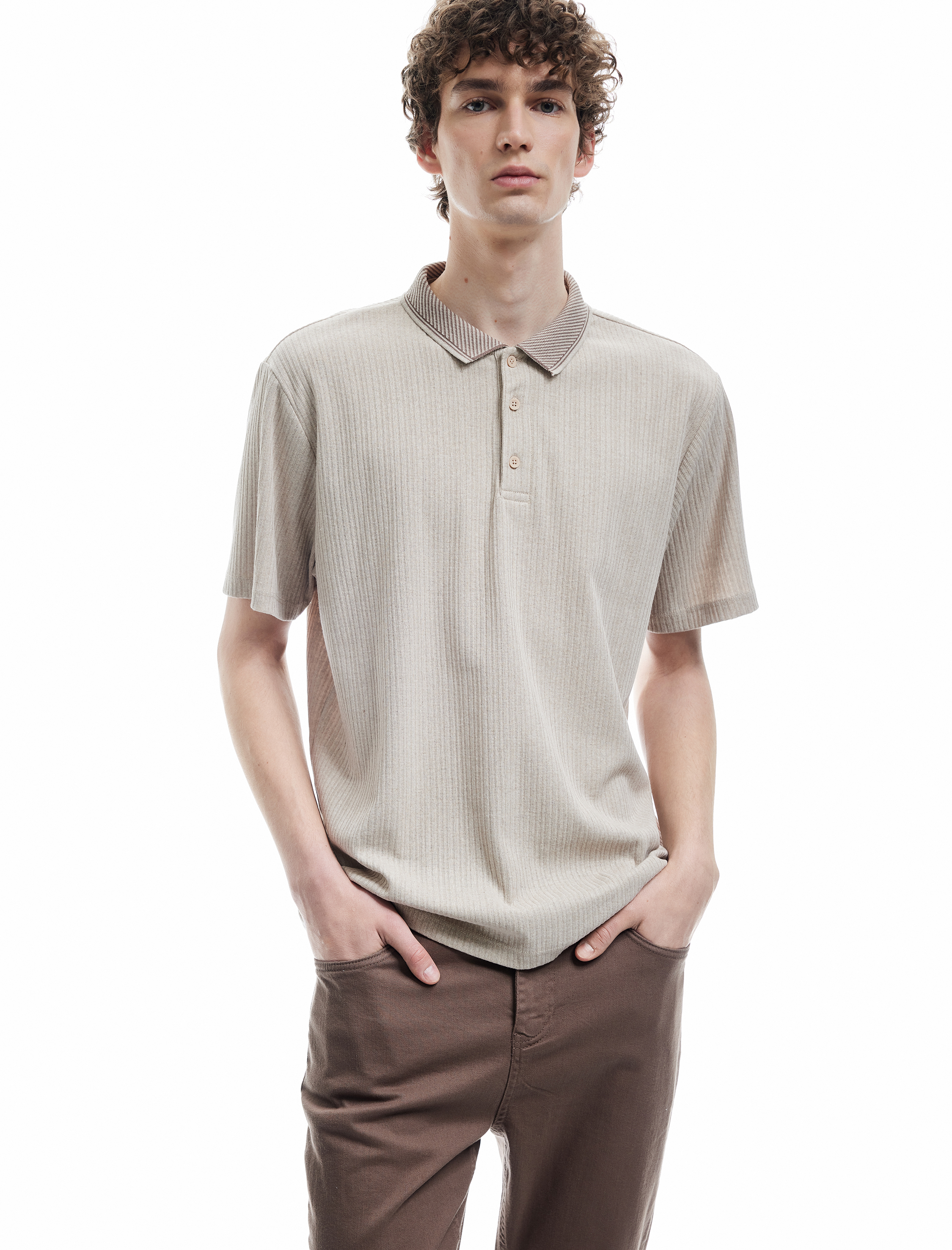   Kısa Kollu Dokulu Polo Yaka Tişört