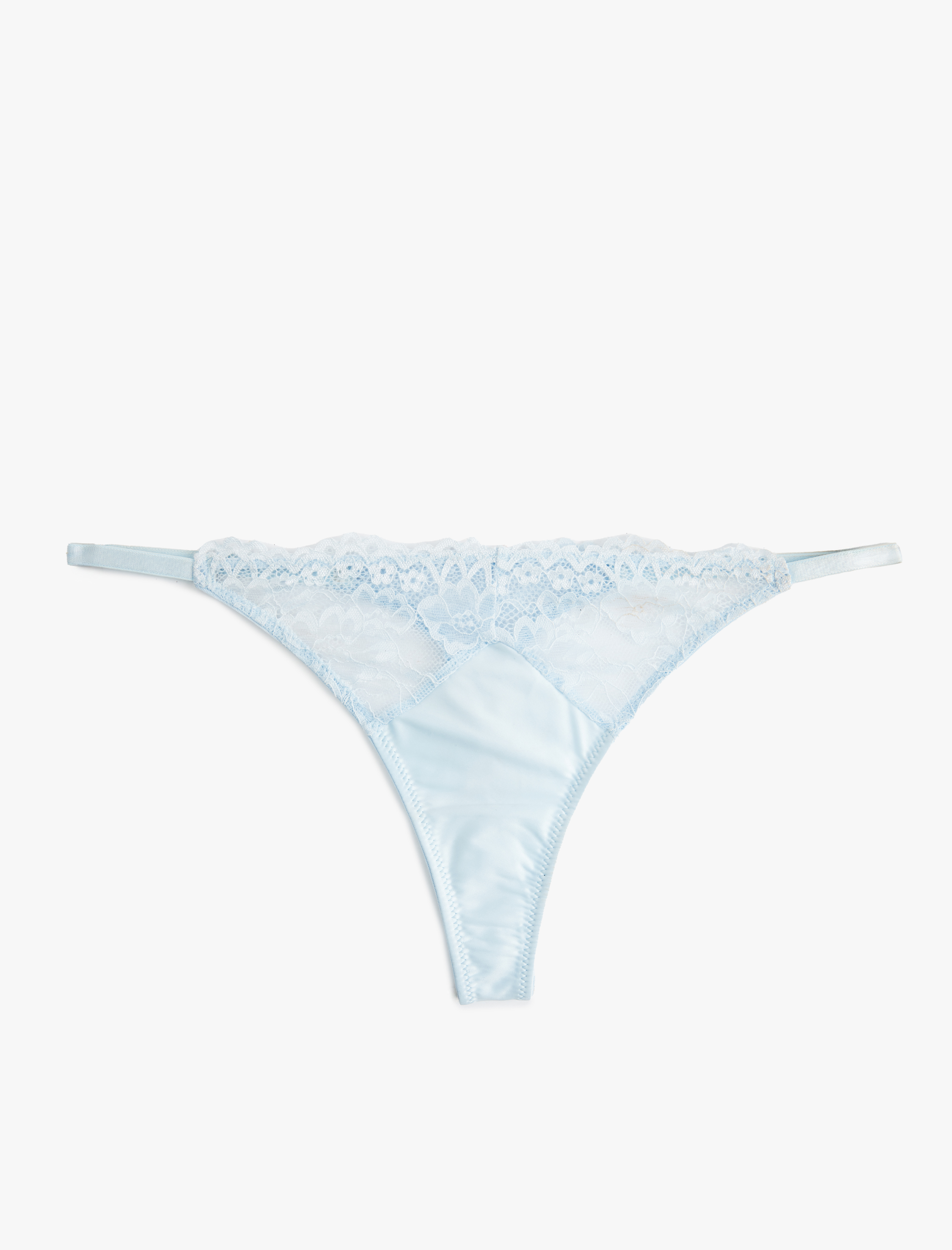   Rahat Kalıp Dantelli String Külot