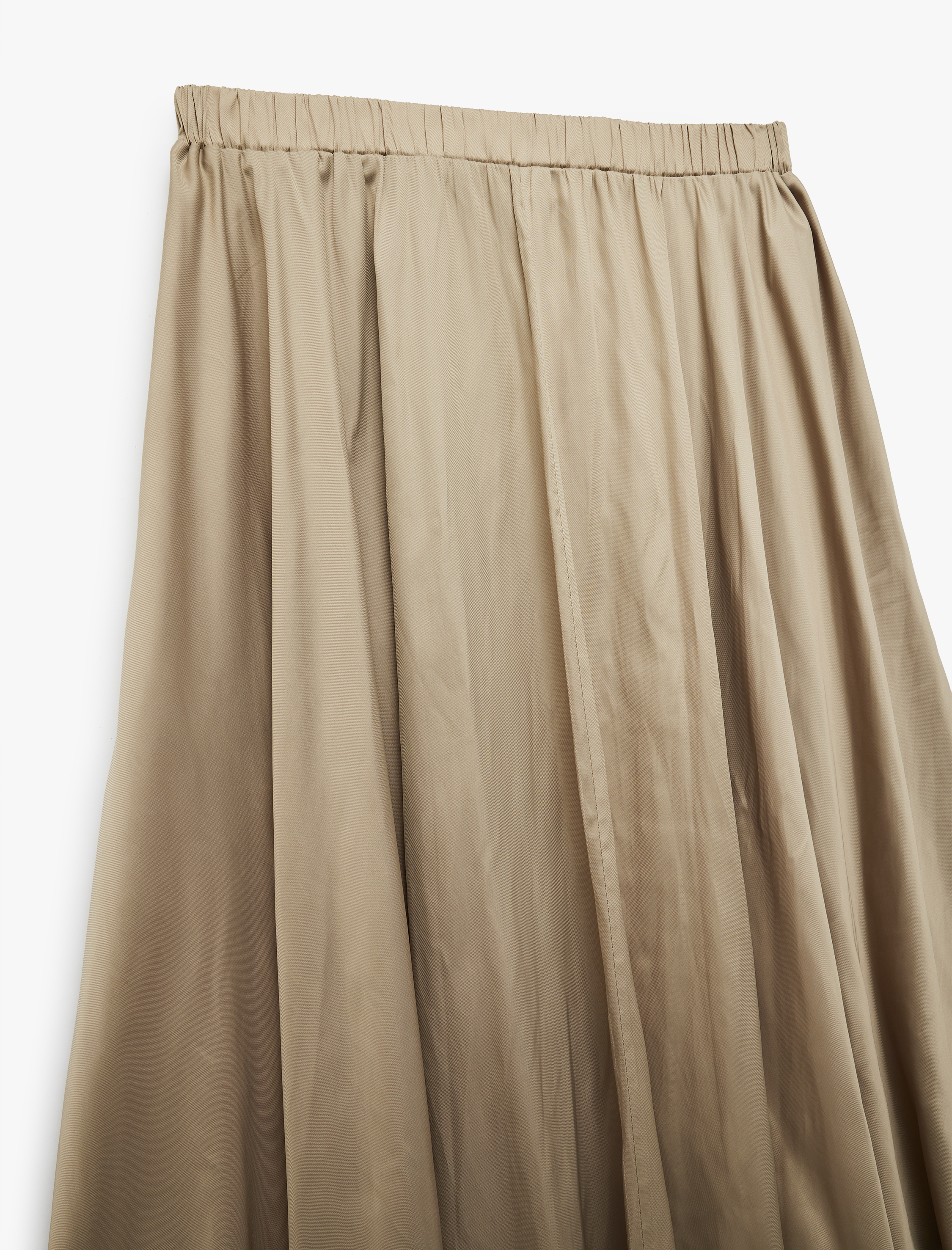   Beli Lastik Detaylı Kloş Pileli Saten Çan Etek